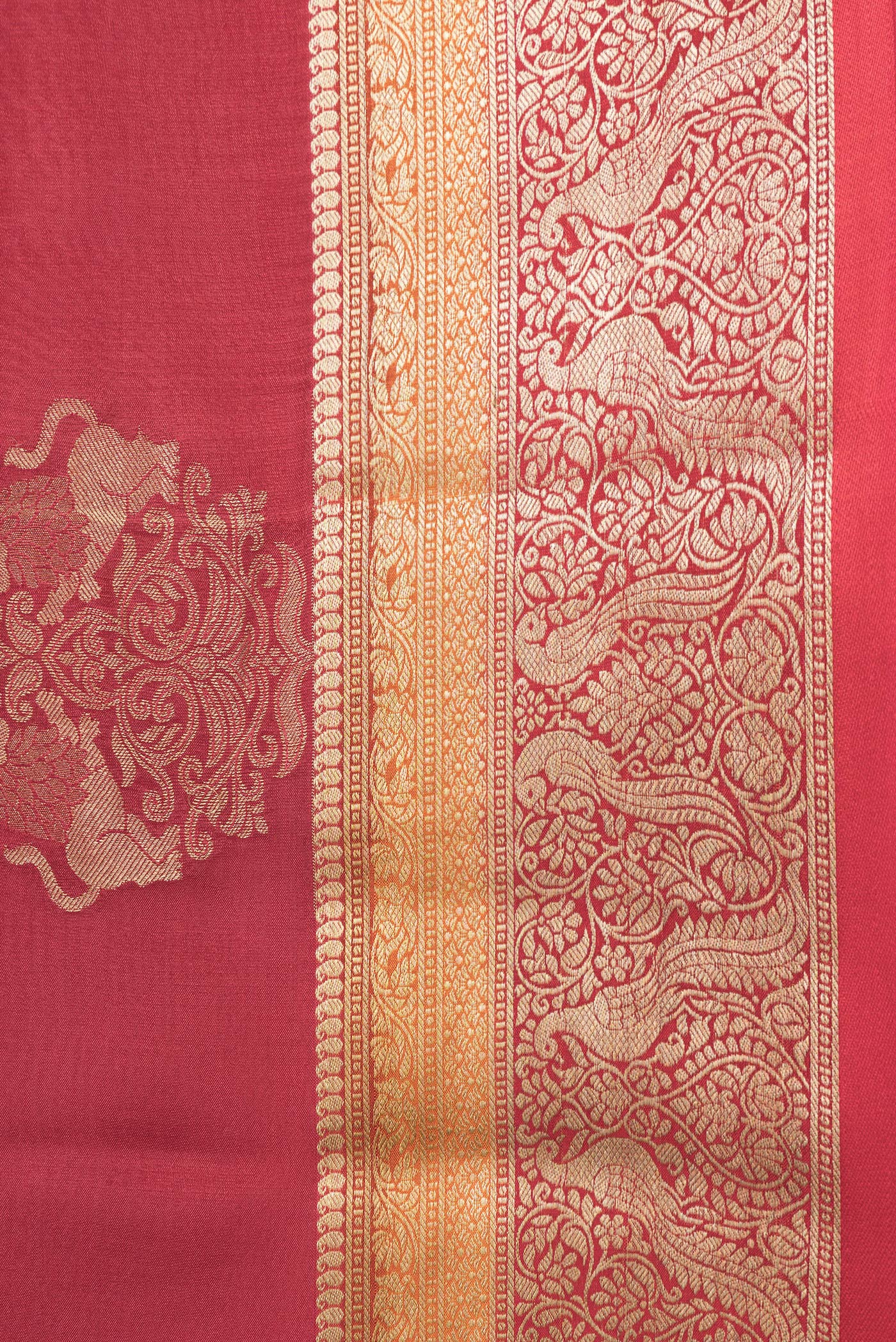 Border image of Maroon Dual Tone Mysore Georgette Saree with Zari Butta on the body and Zari Border. 