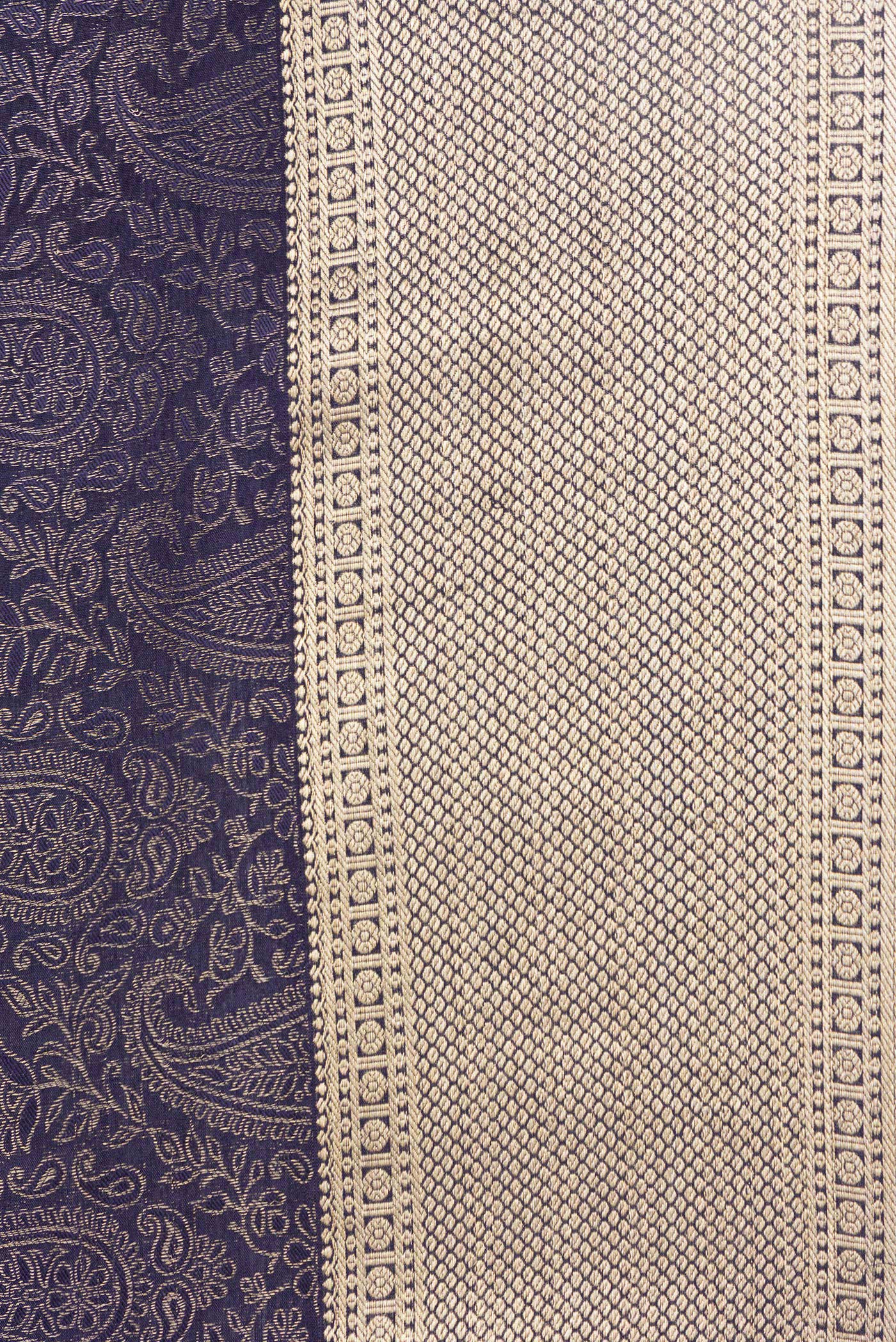 Border image of Navy Blue Dual Tone Mysore Silk Saree with Zari Brocade on the body and Zari Border. 