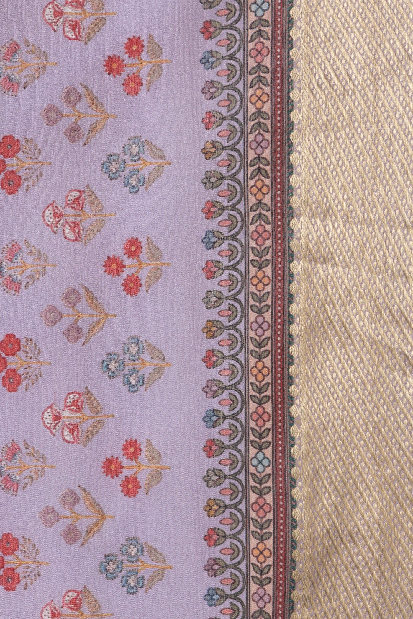 Border image of Lavender Dual Tone Mysore Chiffon Saree with Printed design on the body and Zari Border. 