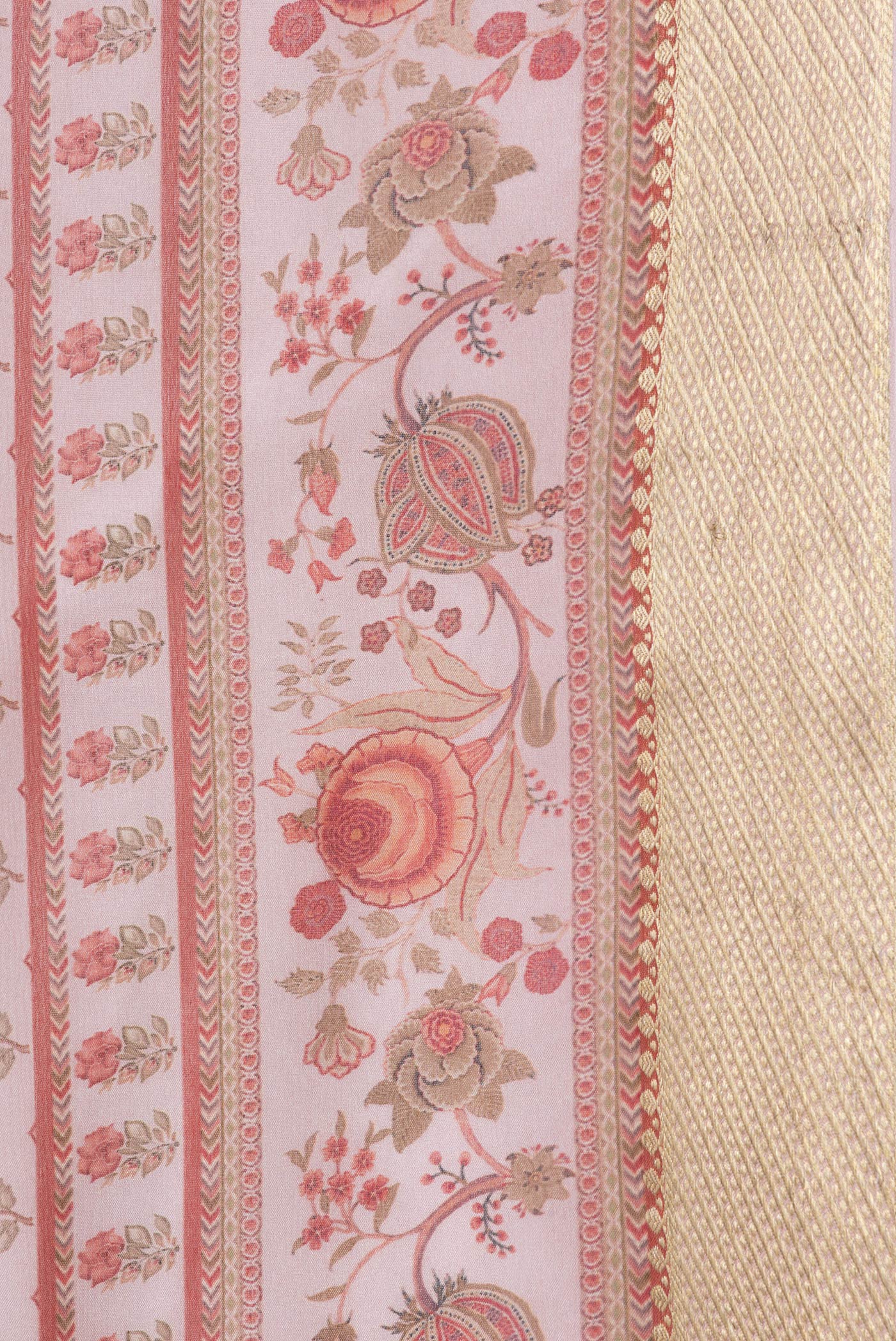 Border image of Rose Gold Dual Tone Mysore Chiffon Saree with Printed design on the body and Zari Border. 