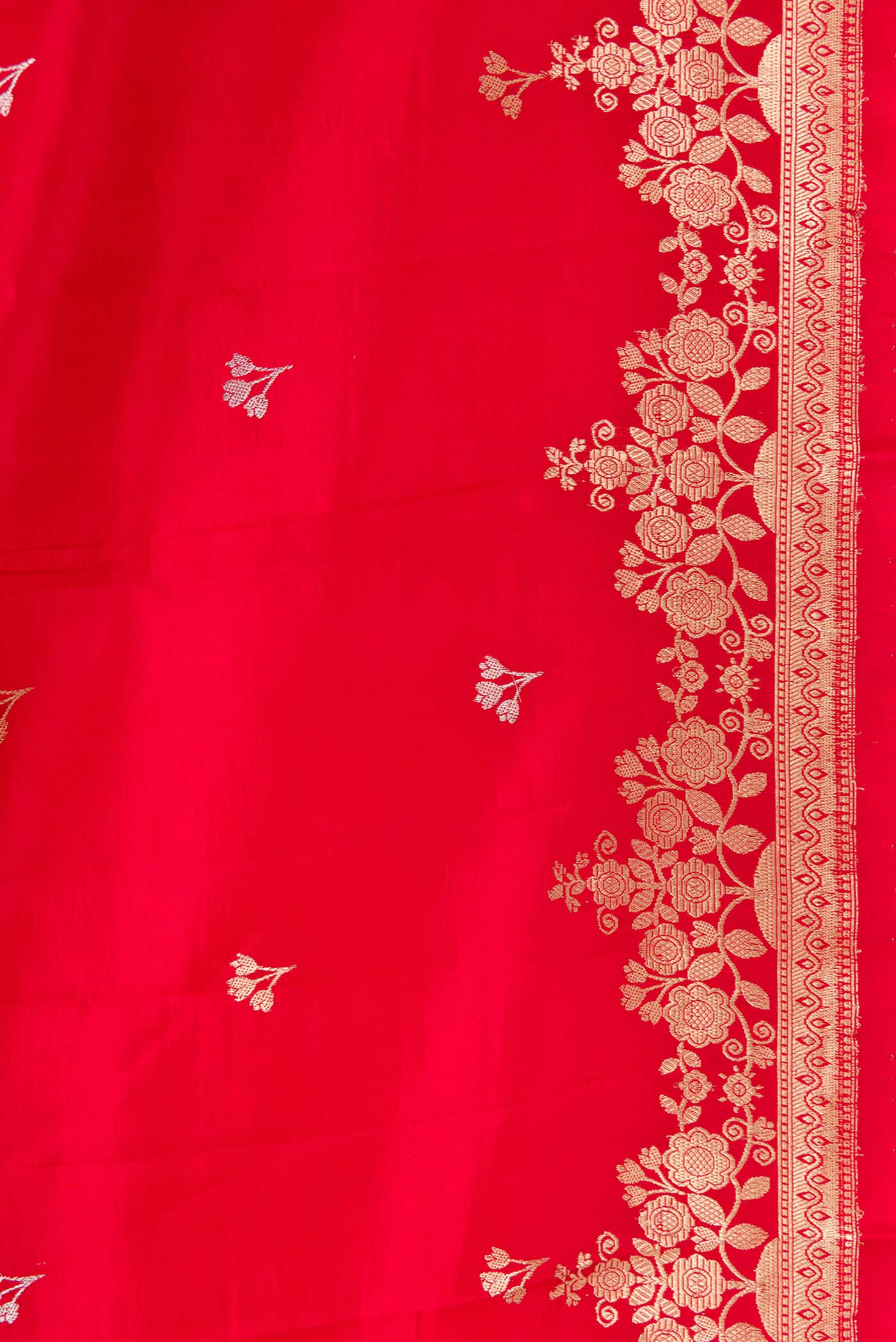 Border image of Red Dual Tone Tussar Silk Saree with Zari Butta on the body and Fancy Border. 