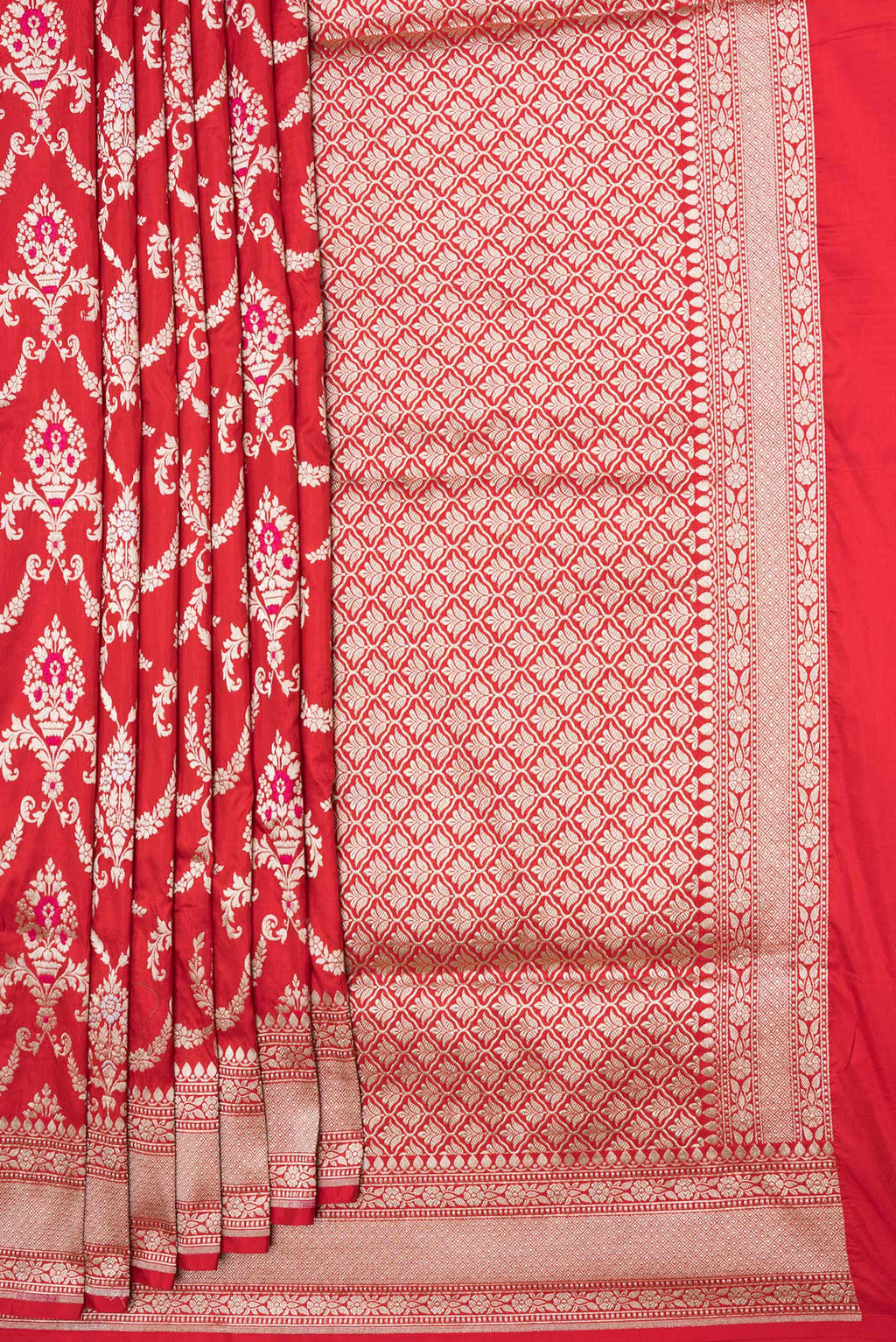 Pleats and pallu of Red Dual Tone Banarasi Silk Saree with Zari Brocade on the body and Zari Border. 