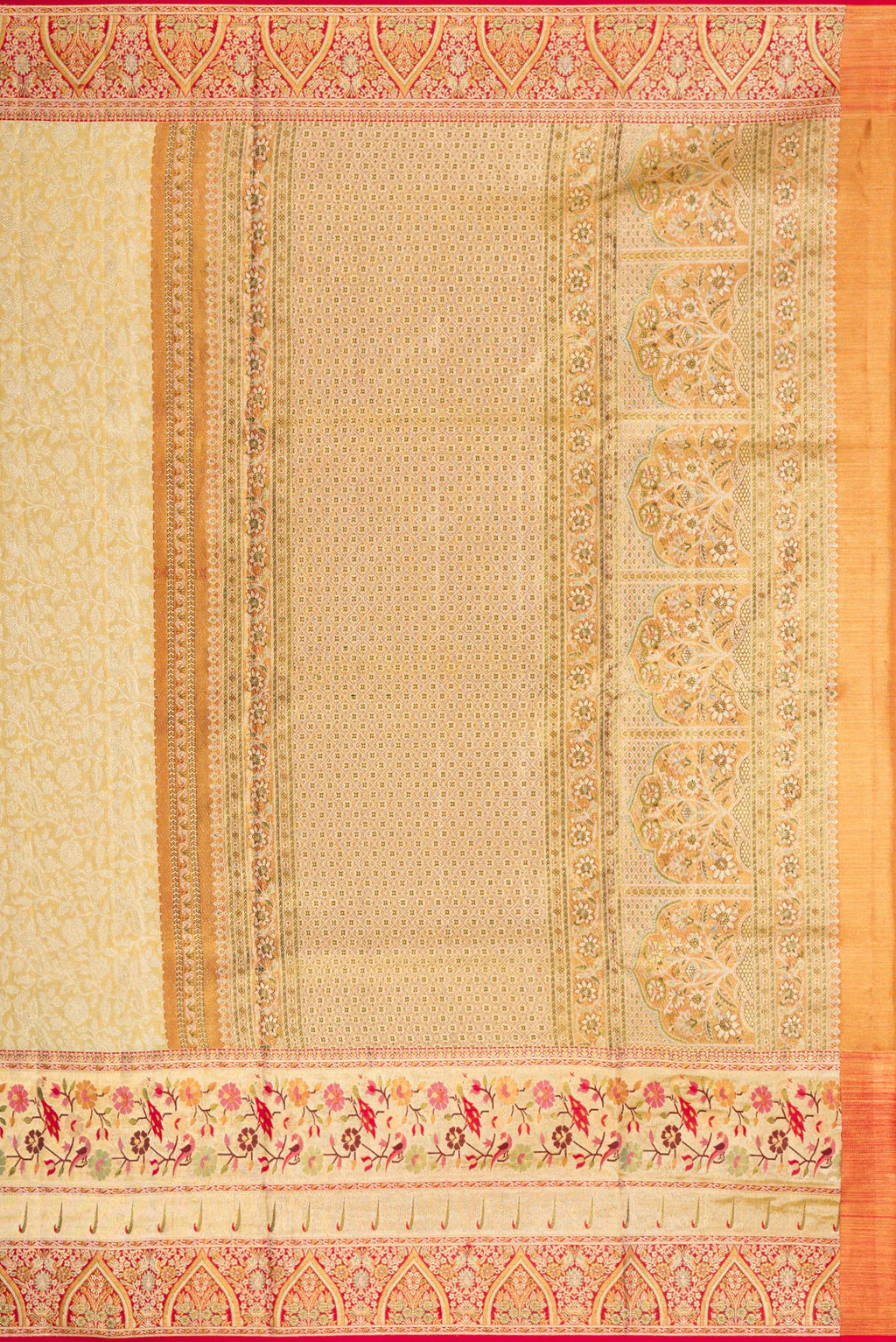 Close up image of the pallu of Gold Dual Tone Kanchipuram Tissue Silk Saree with Zari Brocade on the body and Fancy Border. 