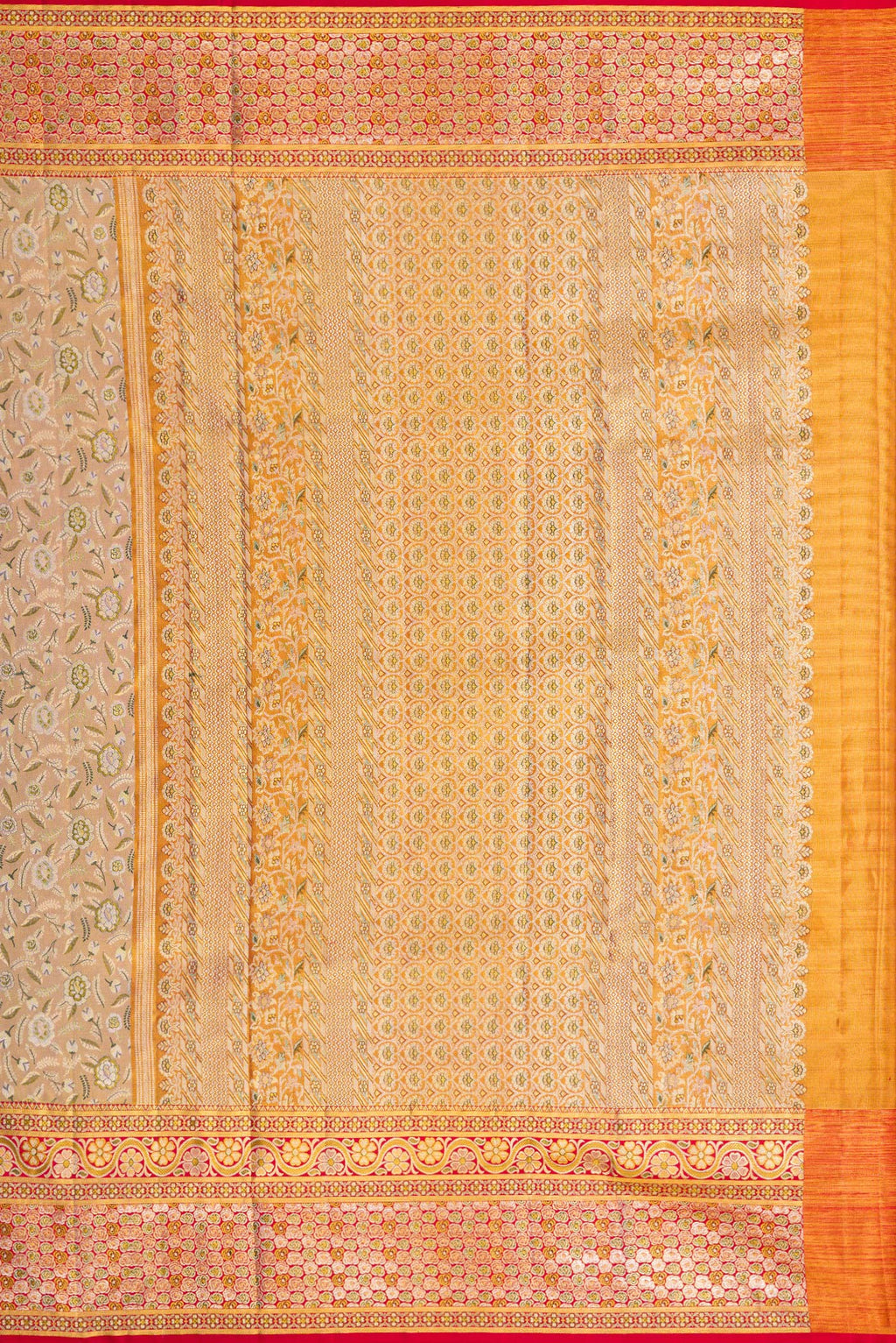Close up image of the pallu of Gold Dual Tone Kanchipuram Tissue Silk Saree with Zari Brocade on the body and Fancy Border. 