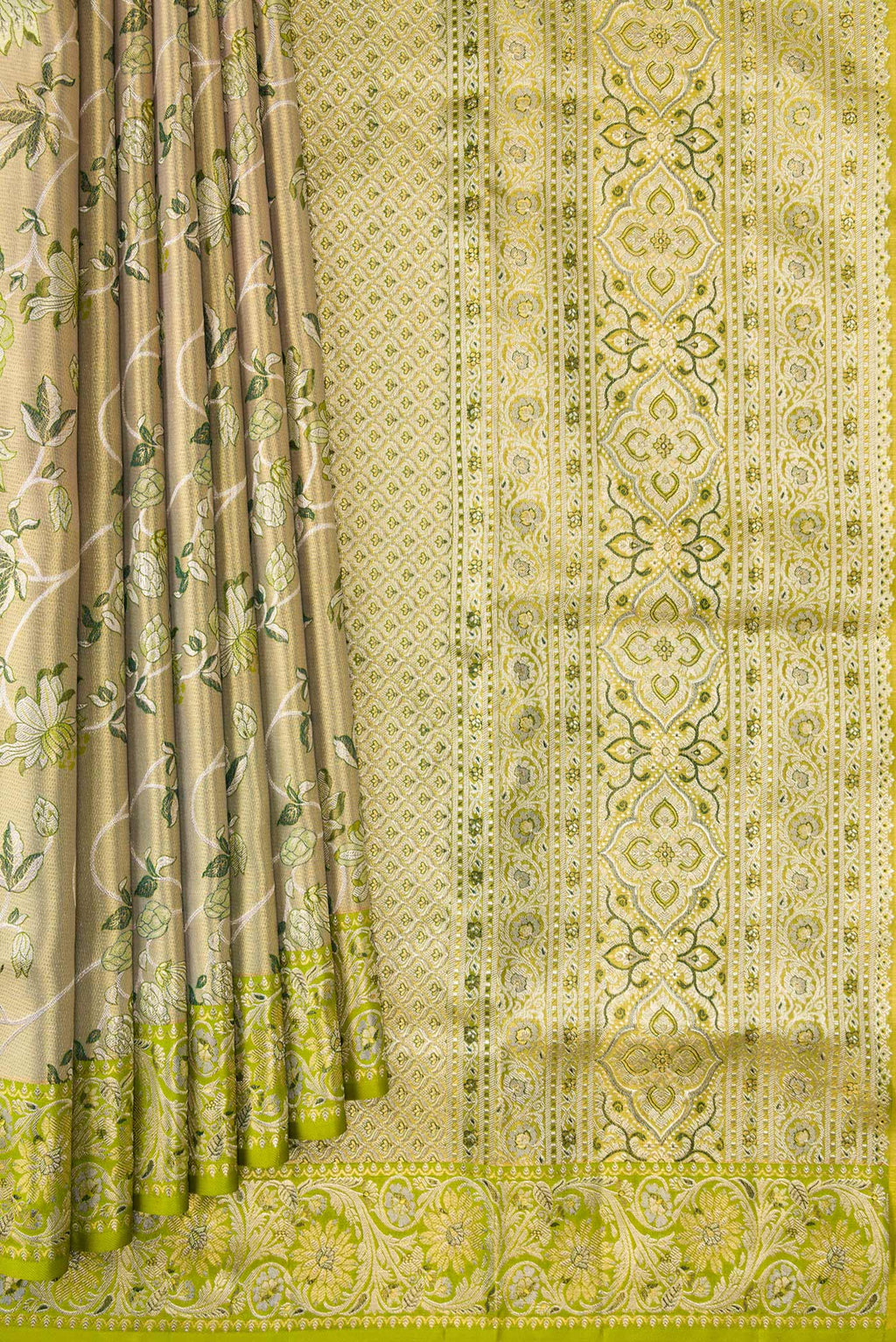 Pleats and pallu of Pista Green Dual Tone Kanchipuram Tissue Silk Saree with Zari Brocade on the body and Fancy Border. 