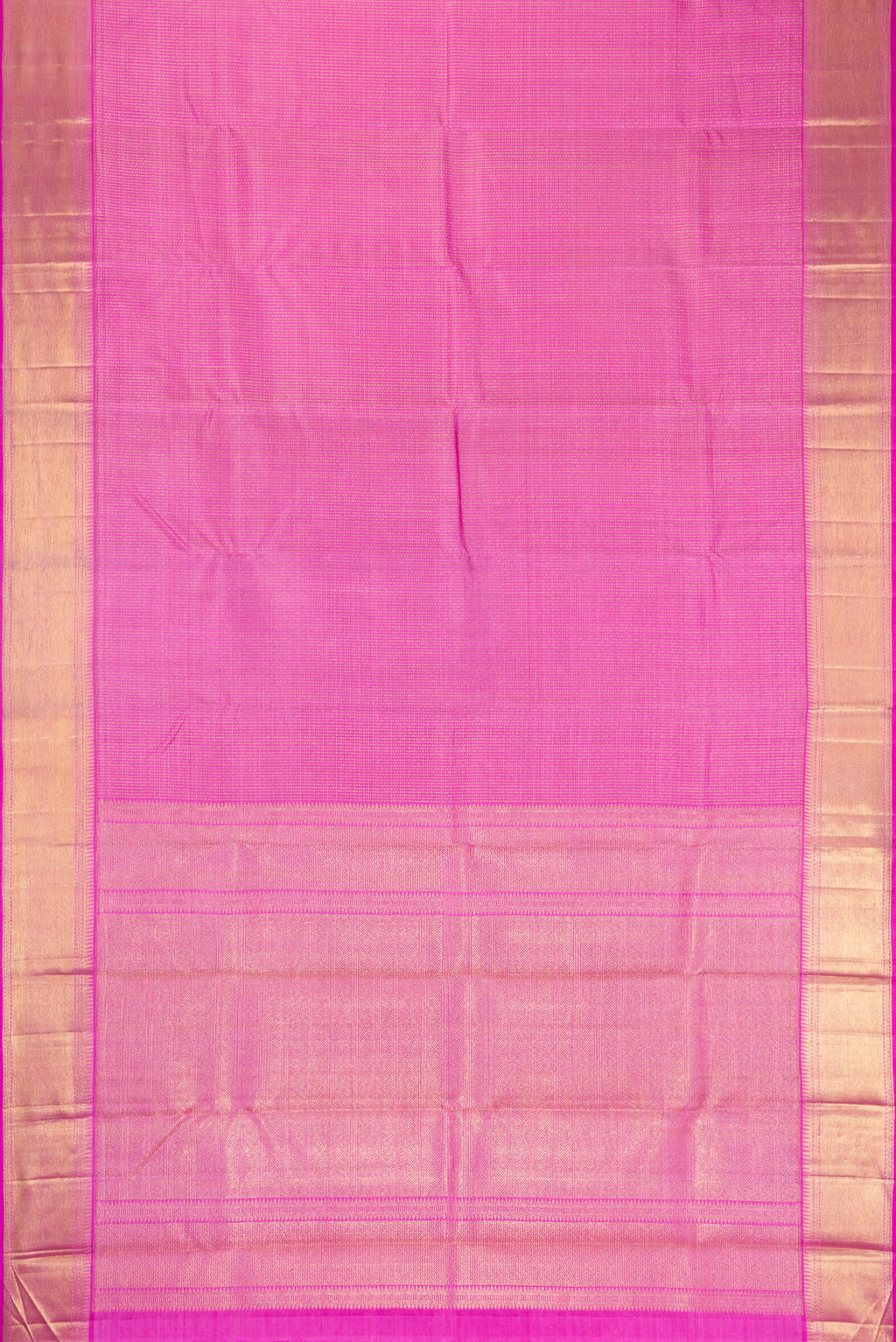 Flat view of Lavender Dual Tone Kanchipuram Silk Saree with Zari Brocade on the body and Zari Border. 