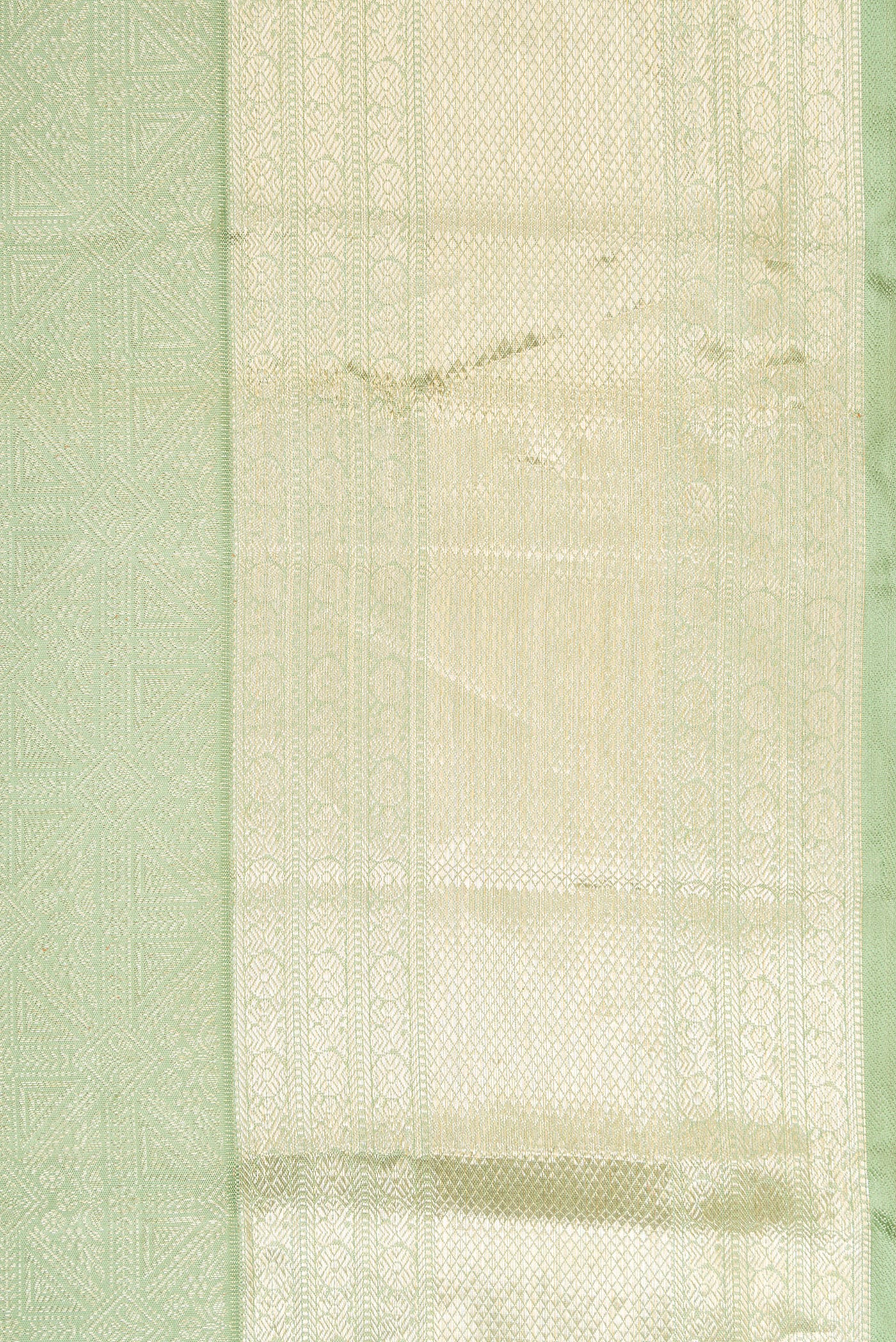 Border image of Light Green Dual Tone Kanchipuram Silk Saree with Zari Brocade on the body and Zari Border. 