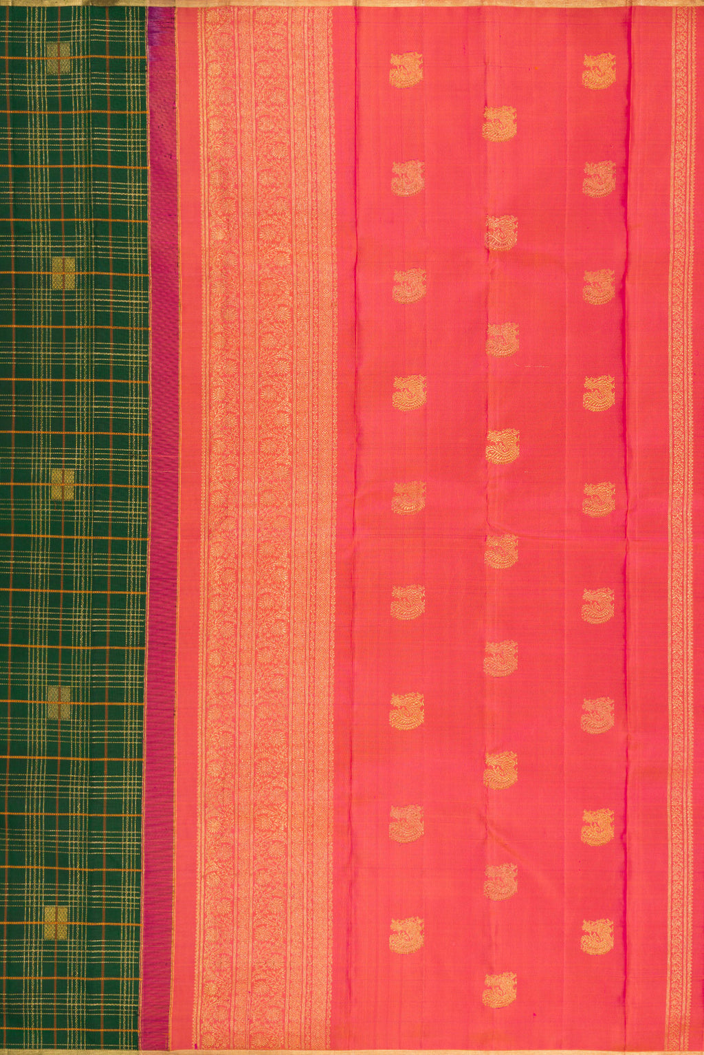Close up image of the pallu of Pure Silk Bottle Green Kanjivaram Saree with Checked design on the body and Zari Border. 