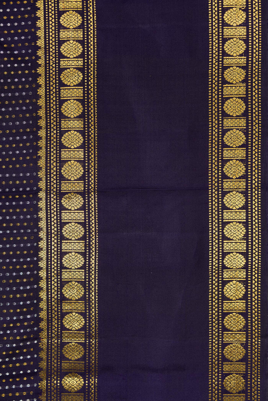 Border image of Navy Blue Dual Tone Kanjivaram Silk Saree with Zari Butta on the body and Zari Border. 