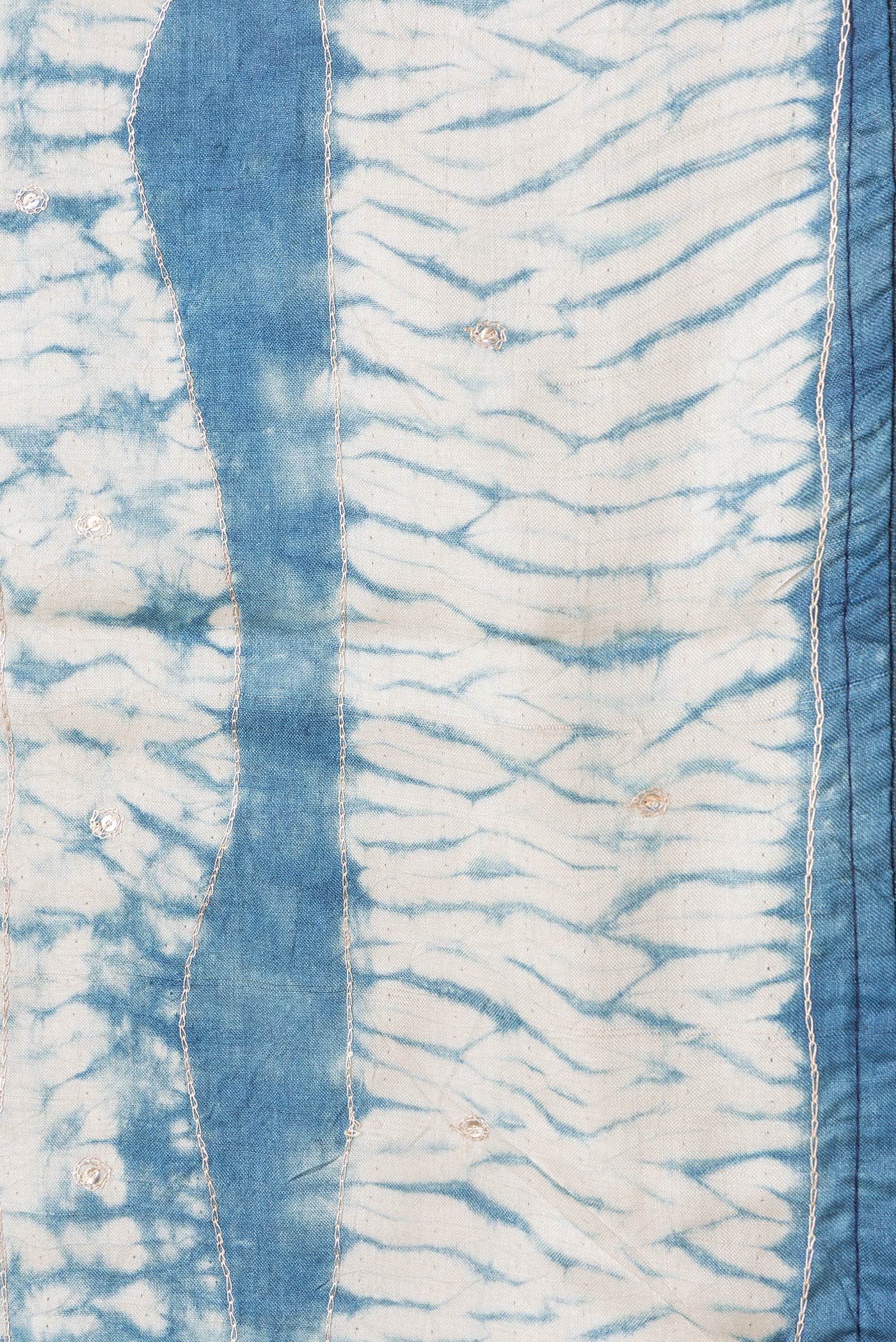 Border image of Grey Dual Tone Tussar Silk Saree with Embroidery on the body and Fancy Border. 