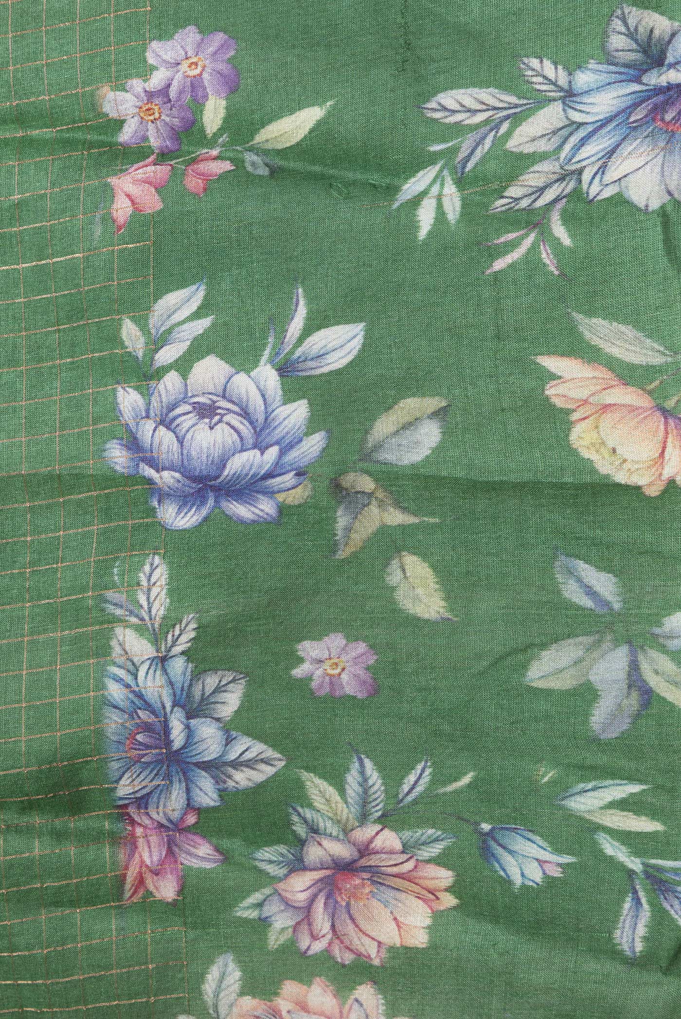 Border image of Bottle Green Dual Tone Tussar Silk Saree with Checked design on the body and Printed Border. 