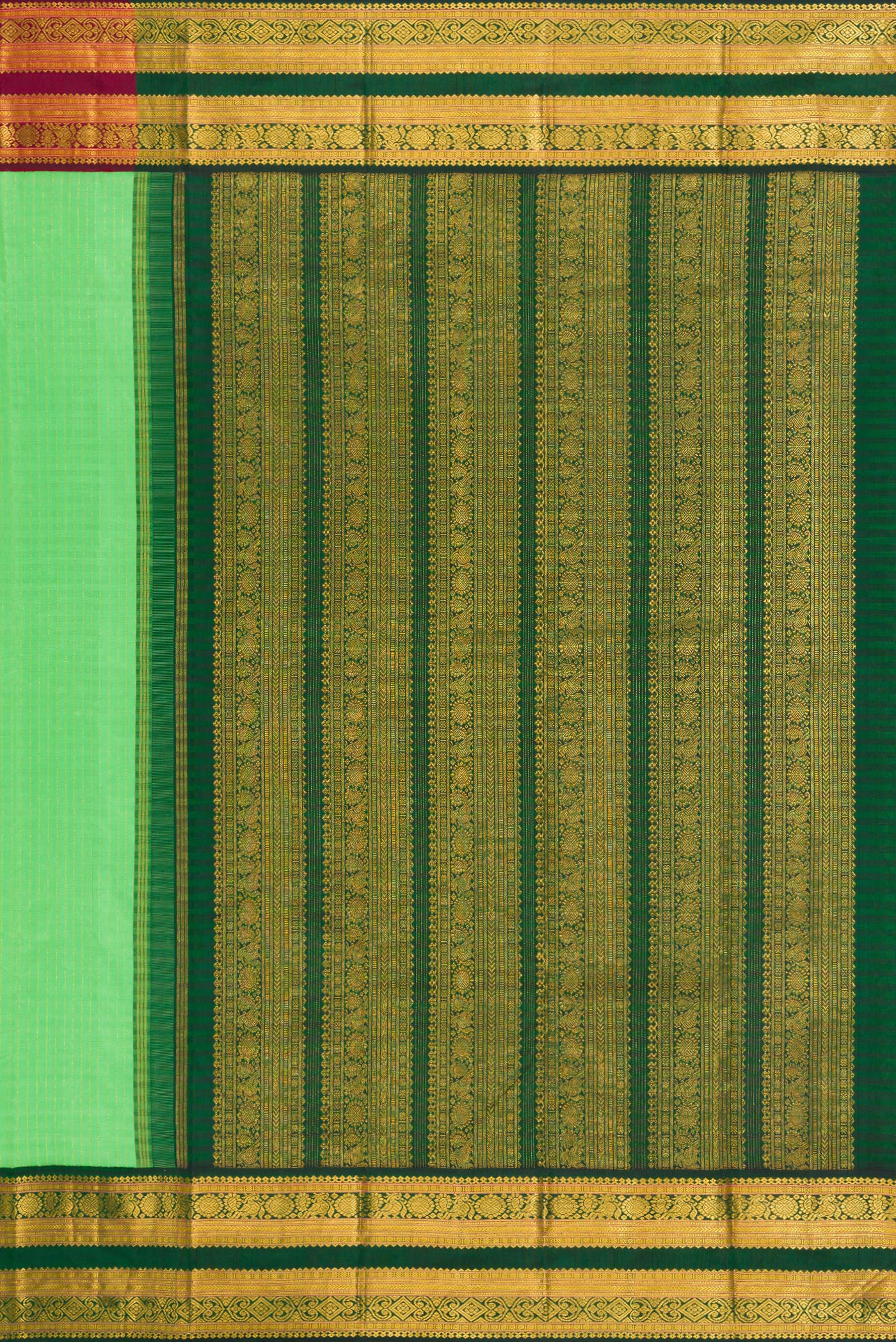 Close up image of the pallu of Parrot Green Kanjivaram Silk Saree with Stripes on the body and Ganga Jamuna Border. 