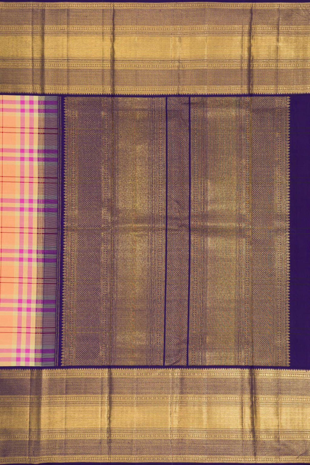 Close up image of the pallu of Pure Silk Pure Zari Peach Dual Tone Kanchipuram Saree with Checked design on the body and Zari Border. 