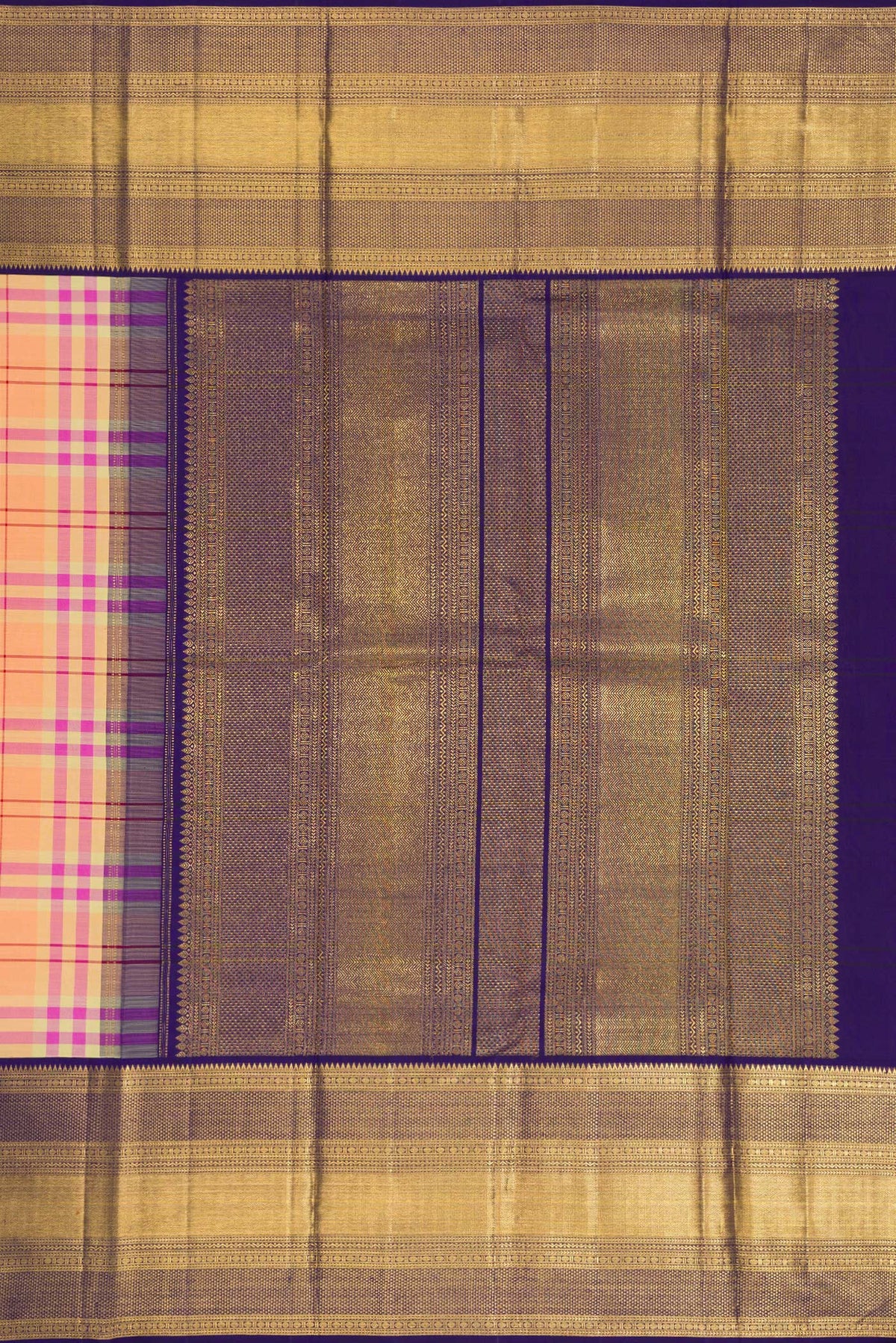 Close up image of the pallu of Pure Silk Pure Zari Peach Dual Tone Kanchipuram Saree with Checked design on the body and Zari Border. 
