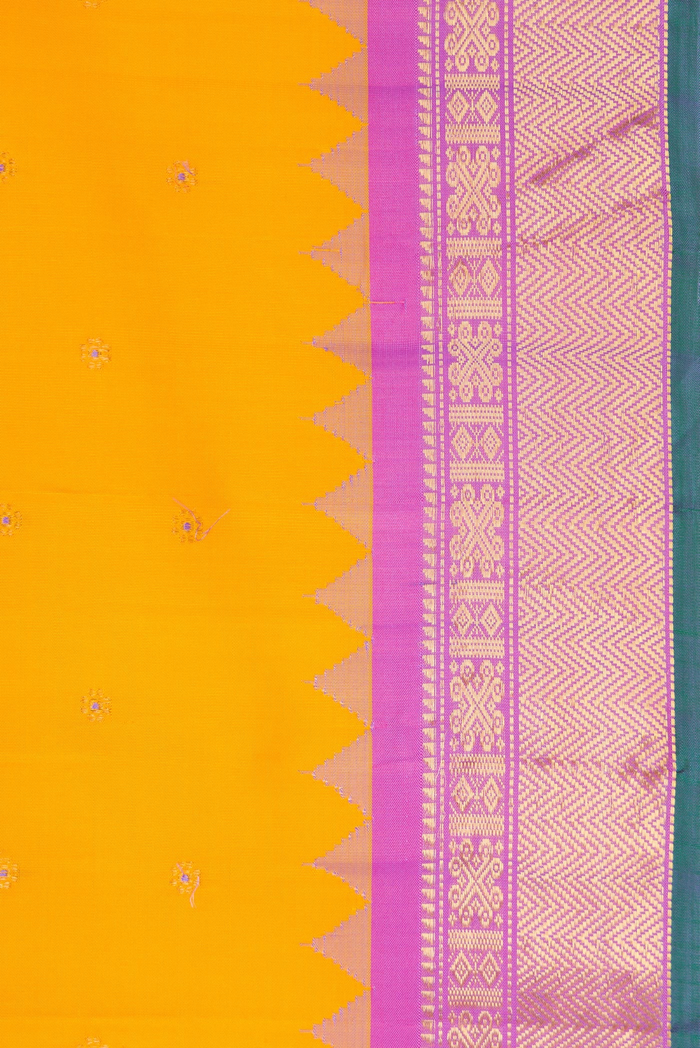 Border image of Yellow Dual Tone Gadwal Silk Saree with Zari And Thread Butta on the body and Temple Border. 