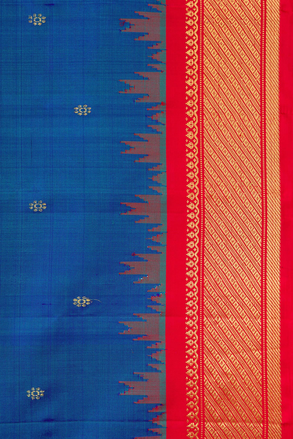 Border image of Peacock Blue Dual Tone Gadwal Silk Saree with Zari Butta on the body and Zari Border. 