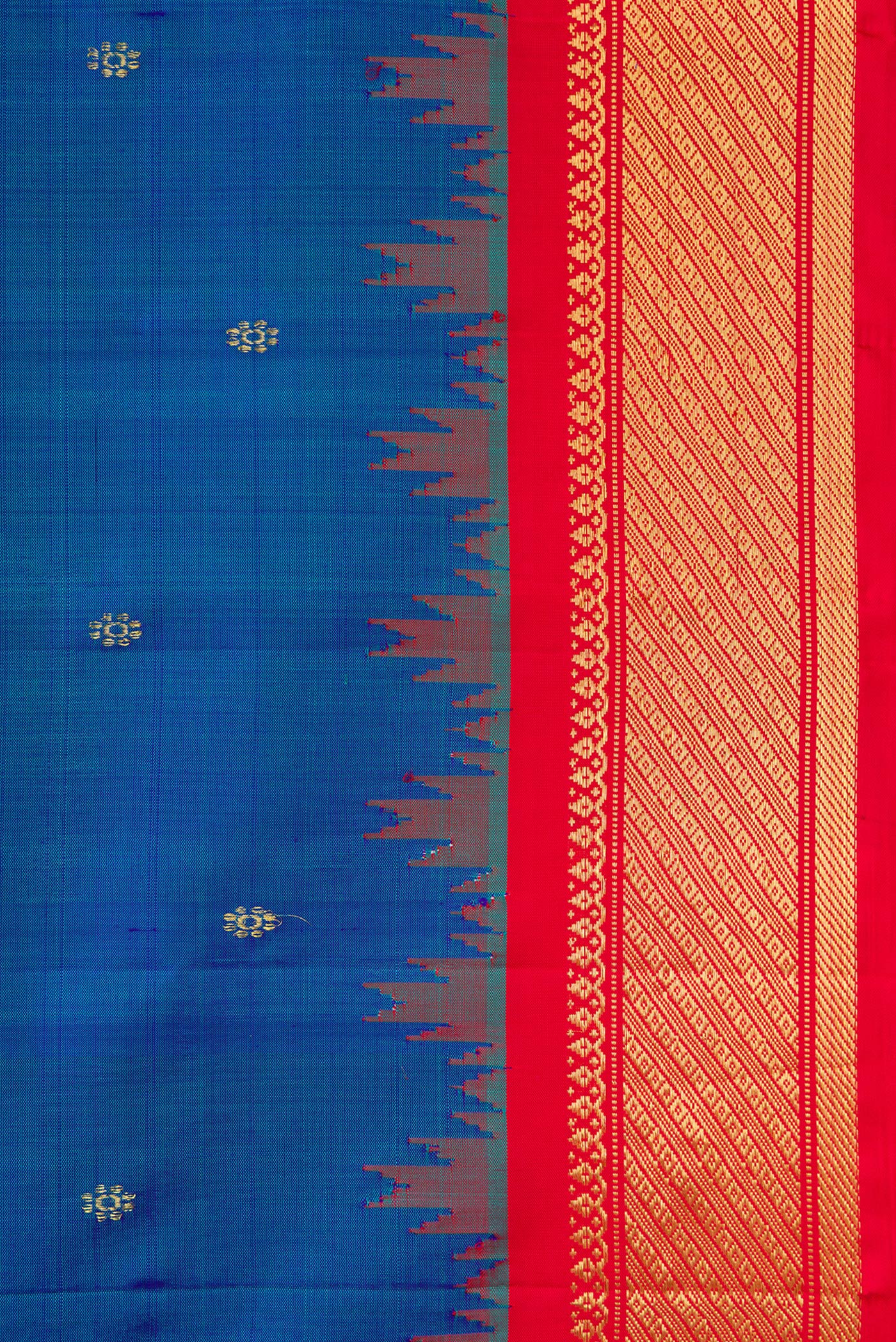 Border image of Peacock Blue Dual Tone Gadwal Silk Saree with Zari Butta on the body and Zari Border. 