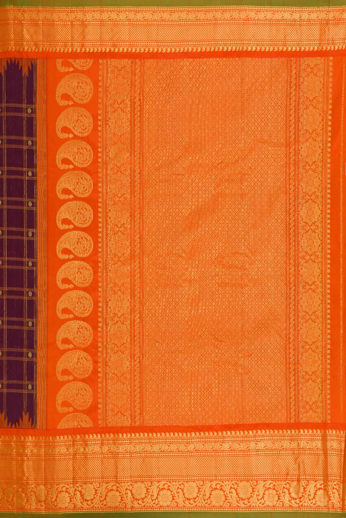 Close up image of the pallu of Burgundy Dual Tone Gadwal Silk Saree with Checked design on the body and Zari Border. 