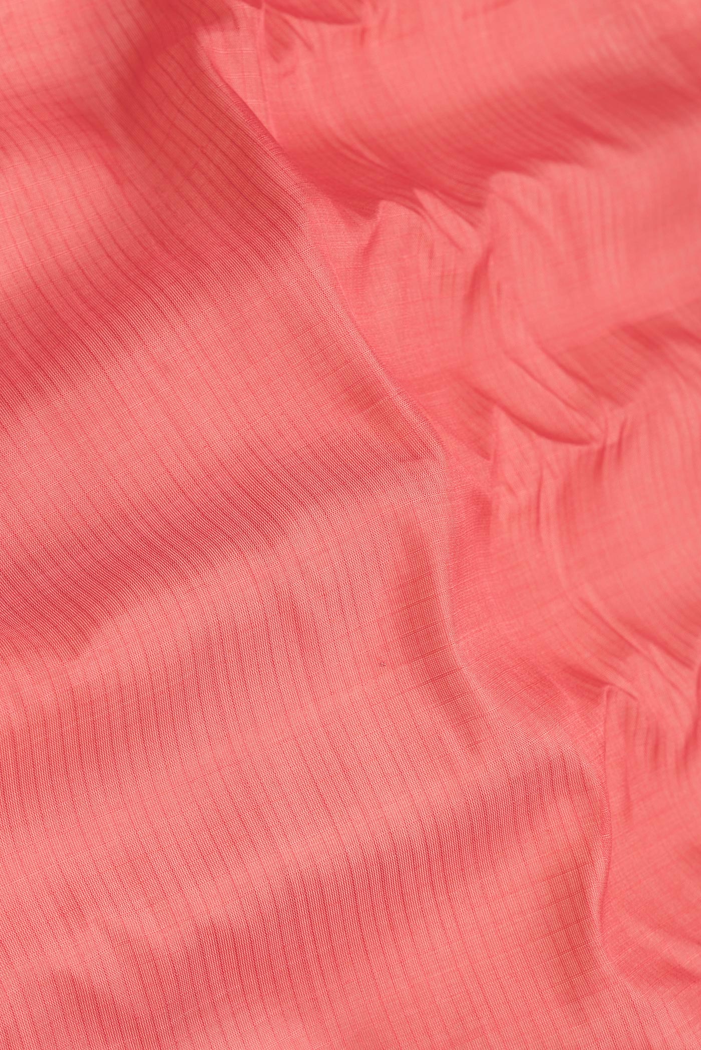 Close up of Pink Dual Tone Gadwal Silk Saree with Checked design on the body and Zari Border.  displaying folds