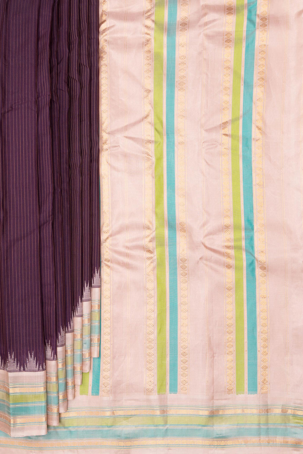 Pleats and pallu of Pure Silk Burgundy Dual Tone Gadwal Saree with Stripes on the body and Zari Border. 