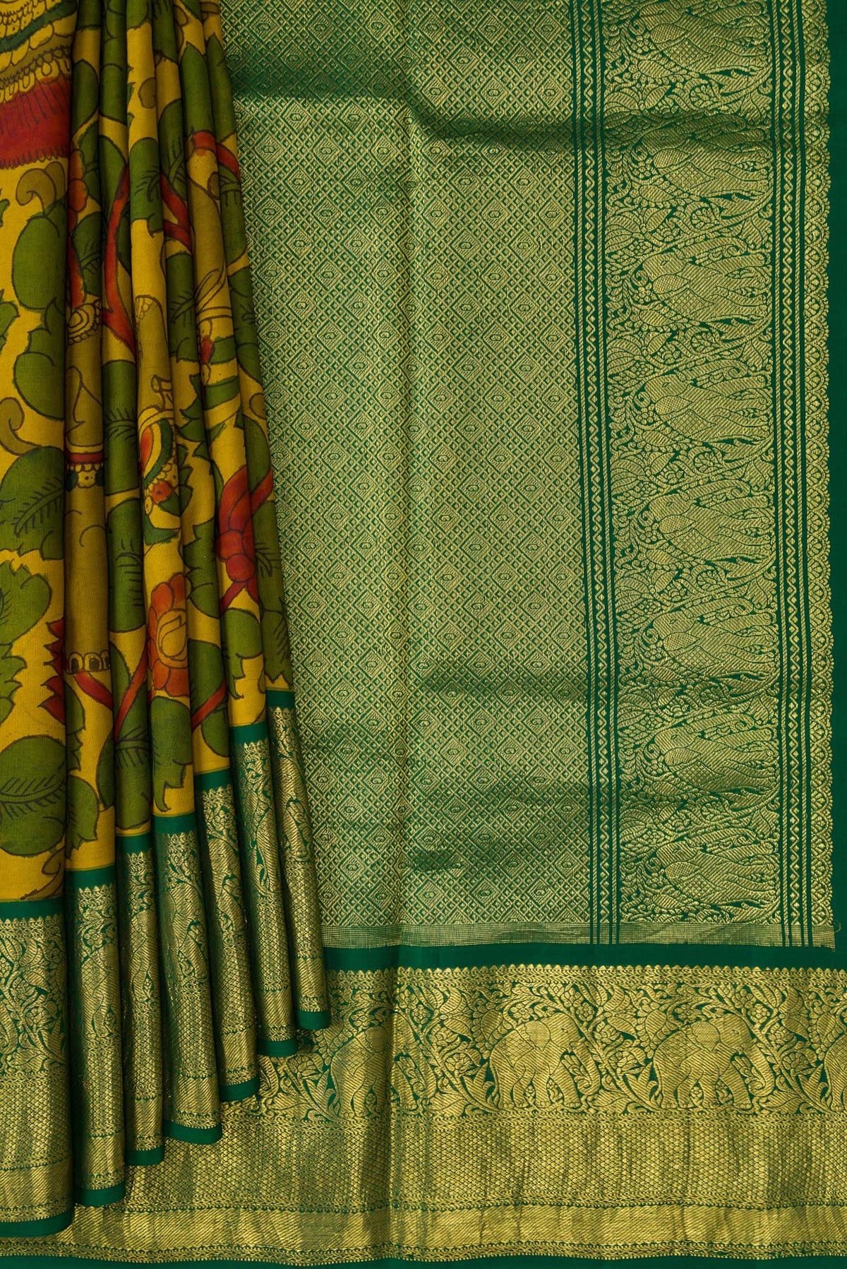 Pleats and pallu of Mehandi Green Dual Tone Kanchipuram Silk Saree with kalamkari Print on the body and Zari Border. 