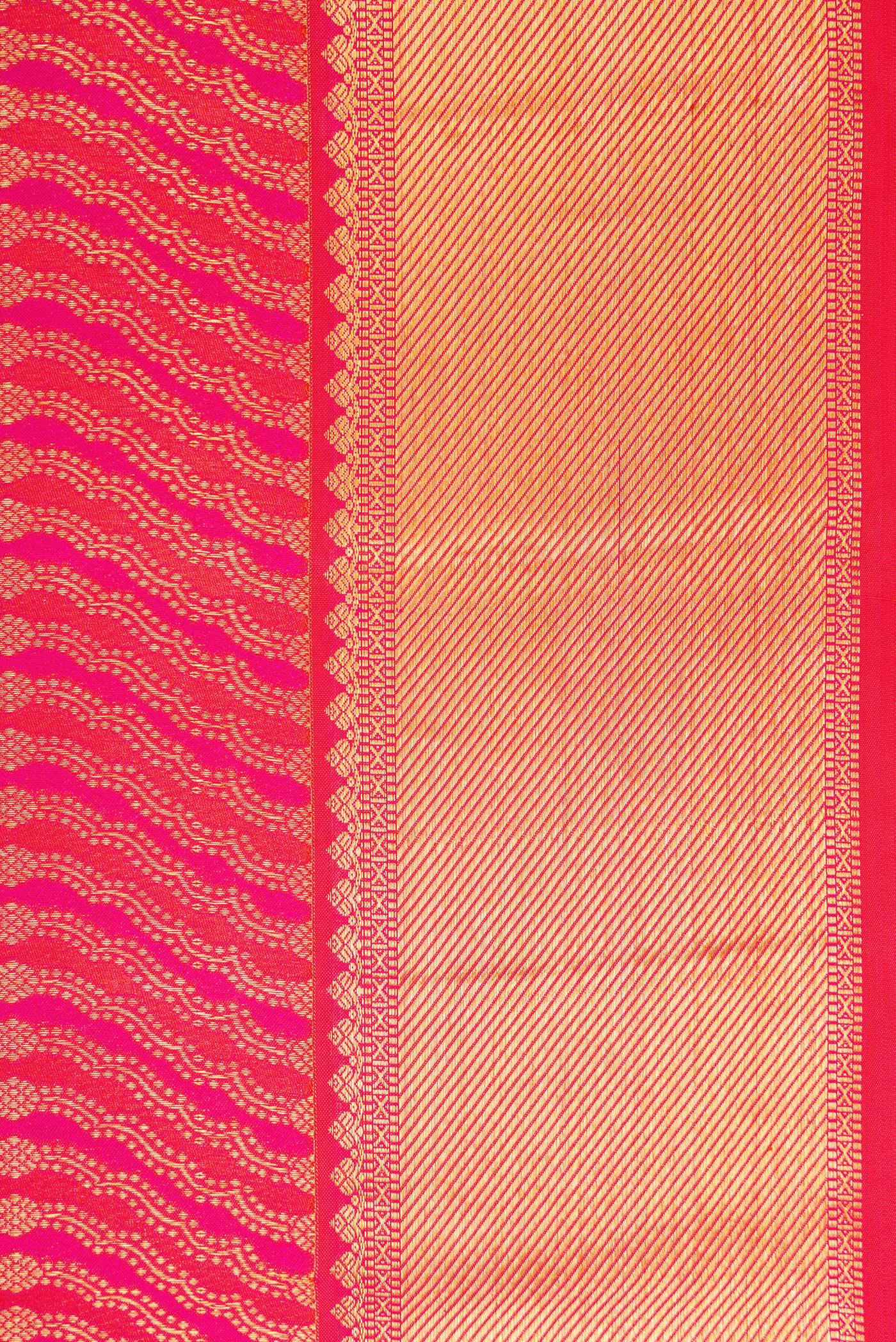 Border image of Pink Dual Tone Kanjivaram Silk Saree with Zari Brocade on the body and Zari Border. 
