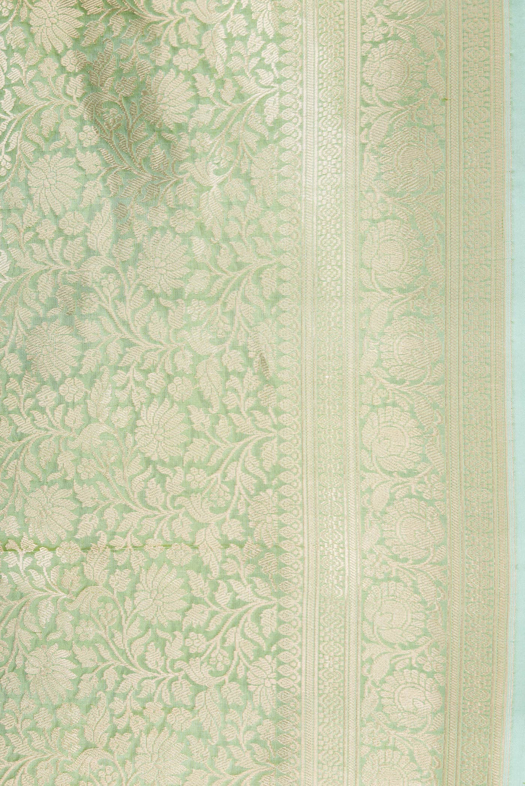 Border image of Sea Green Dual Tone Banarasi Silk Saree with Zari Brocade on the body and Zari Border. 