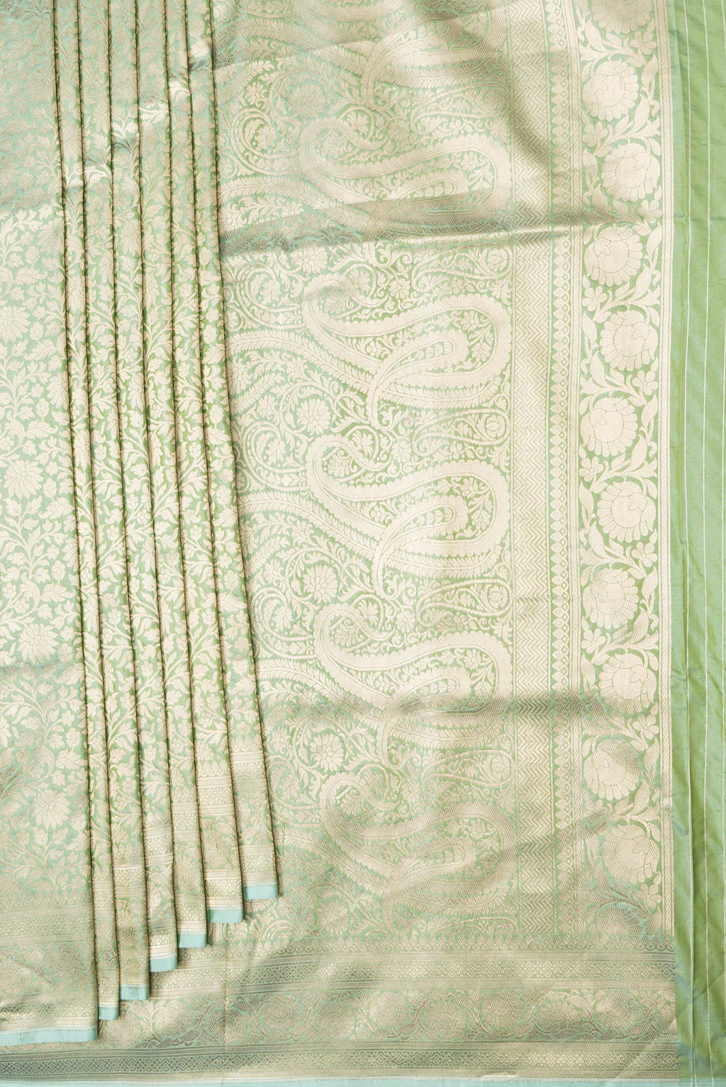 Pleats and pallu of Sea Green Dual Tone Banarasi Silk Saree with Zari Brocade on the body and Zari Border. 