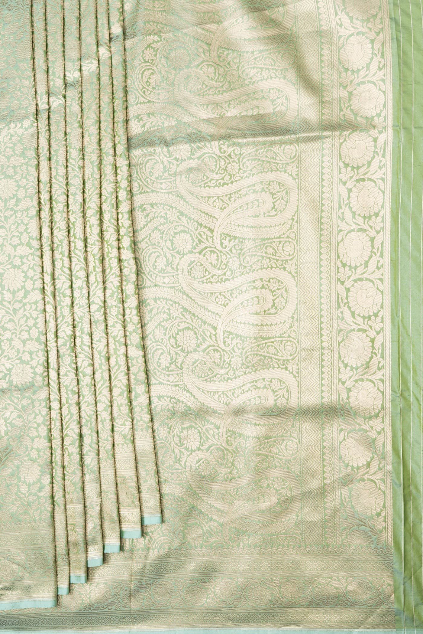 Pleats and pallu of Sea Green Dual Tone Banarasi Silk Saree with Zari Brocade on the body and Zari Border. 