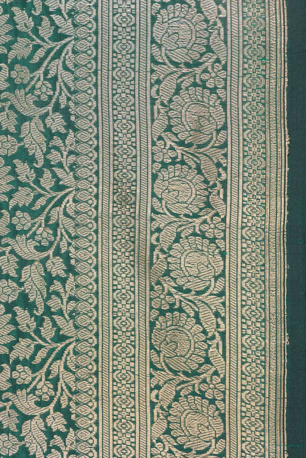 Border image of Green Dual Tone Banarasi Silk Saree with Zari Brocade on the body and Zari Border. 
