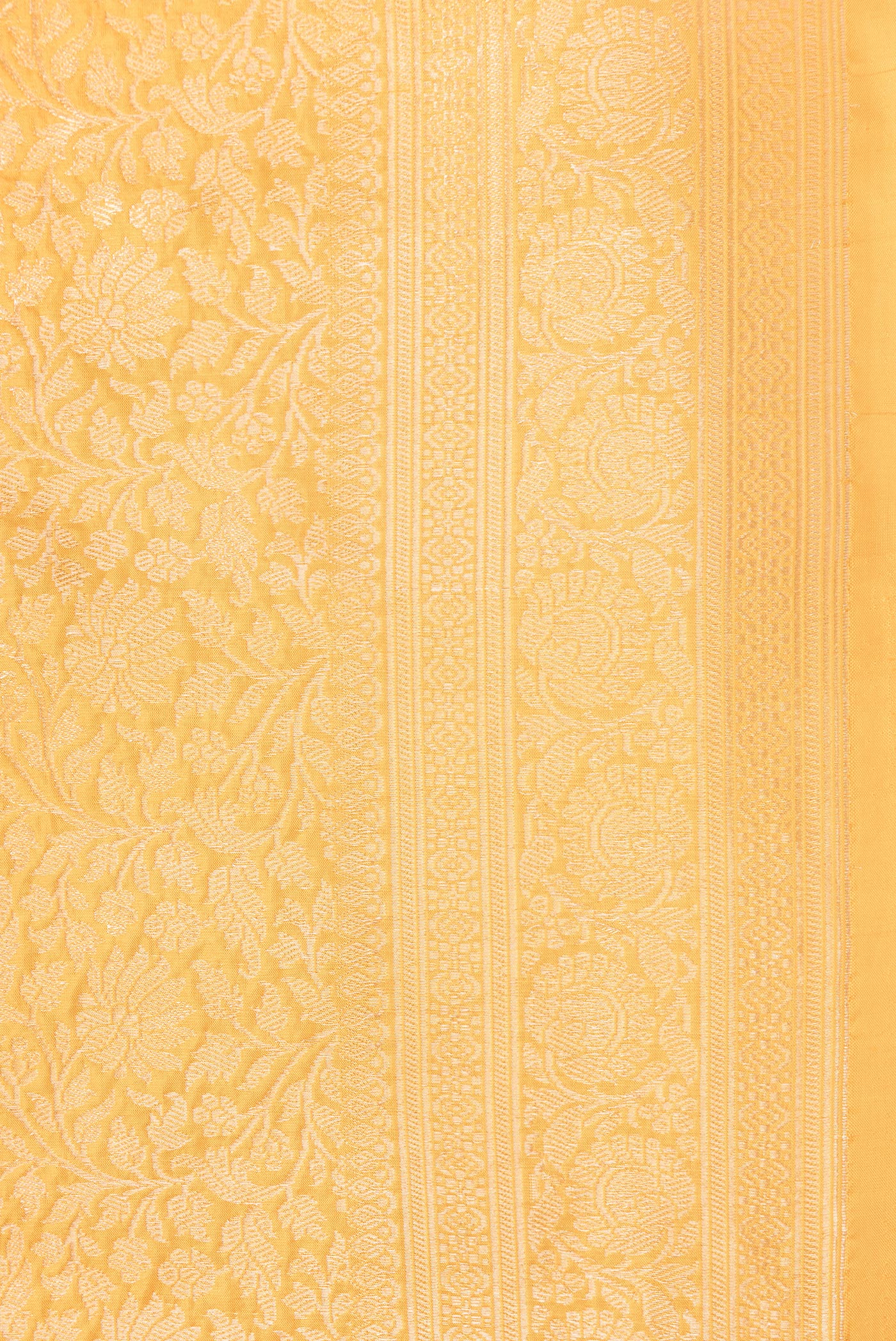 Border image of Mustard Dual Tone Banarasi Silk Saree with Zari Brocade on the body and Zari Border. 