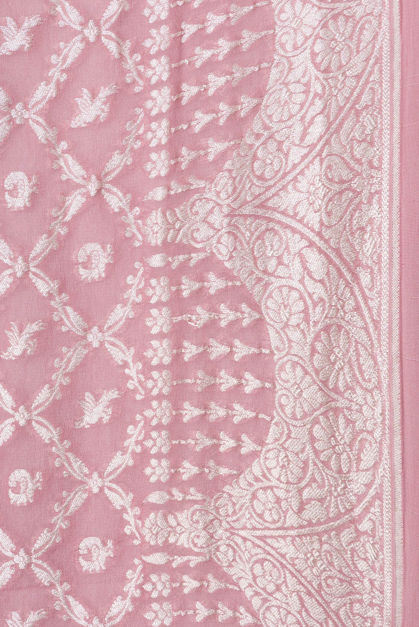 Border image of Pink Dual Tone Banarasi Georgette Saree with Zari Brocade on the body and Zari Border. 