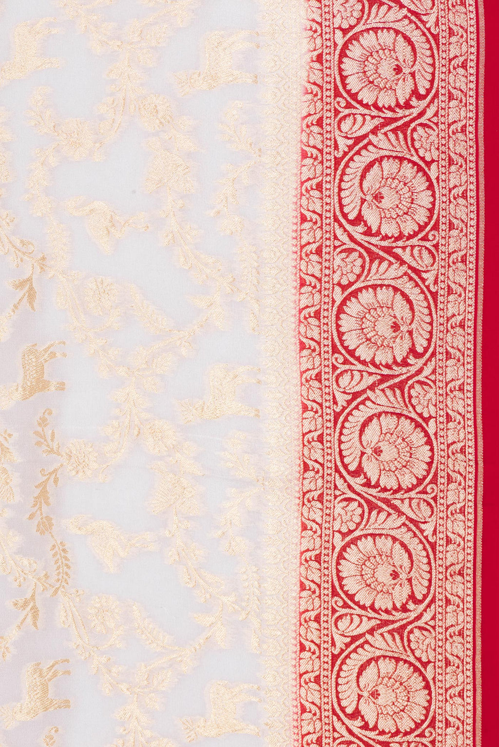 Border image of Beige Dual Tone Banarasi Georgette Saree with Zari Brocade on the body and Zari Border. 
