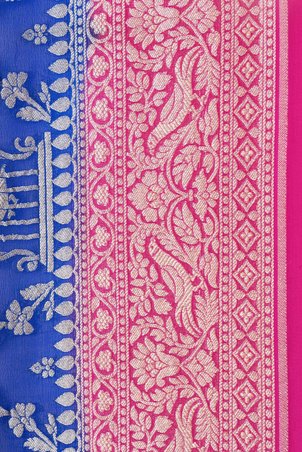 Border image of Royal Blue Dual Tone Banarasi Georgette Saree with Zari Brocade on the body and Zari Border. 