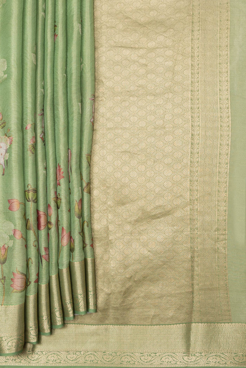 Pleats and pallu of Pista Green Dual Tone Mysore Silk Saree with Zari Brocade on the body and Zari Border. 