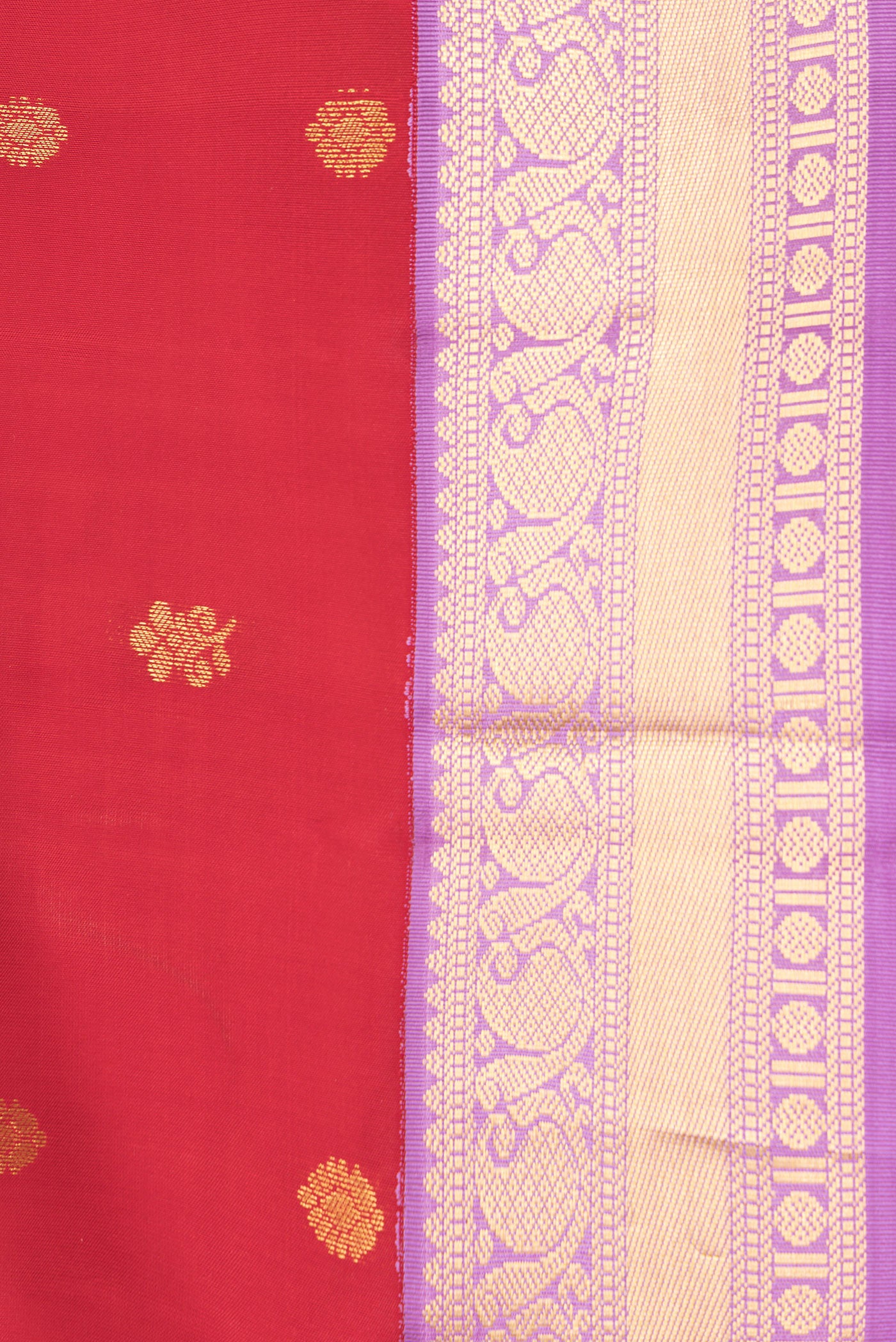 Border image of Maroon Dual Tone Kanchipuram Silk Saree with Zari Butta on the body and Zari Border. 