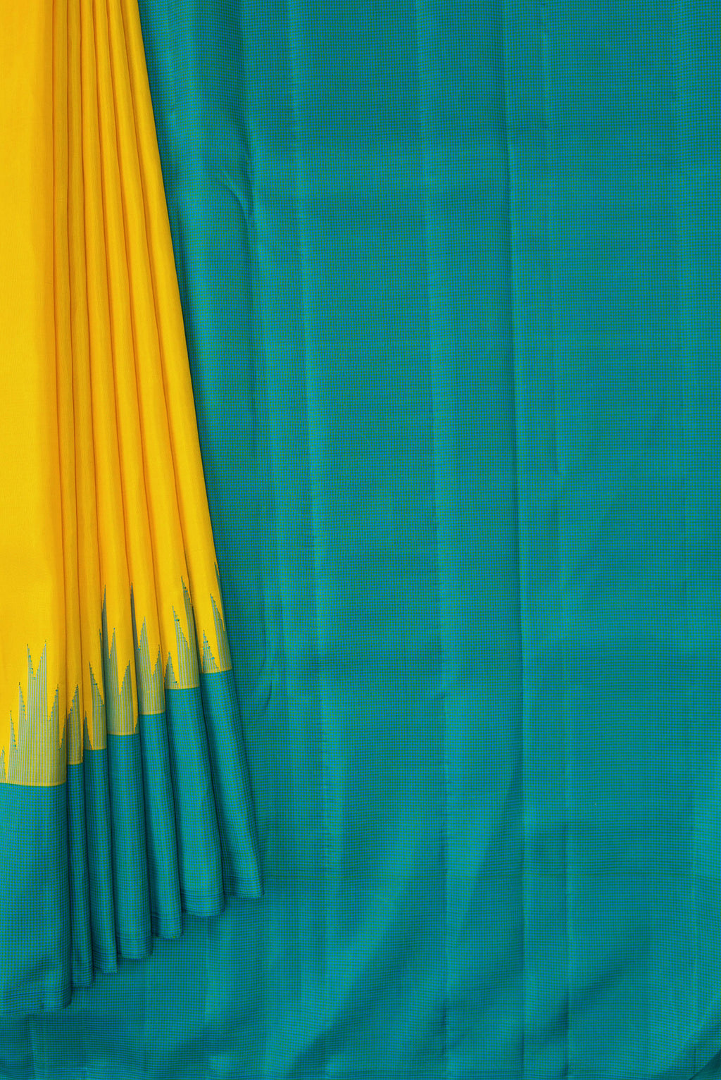 Pleats and pallu of Yellow Dual Tone Kanjivaram Silk Saree with Plain Body and Temple Border. 