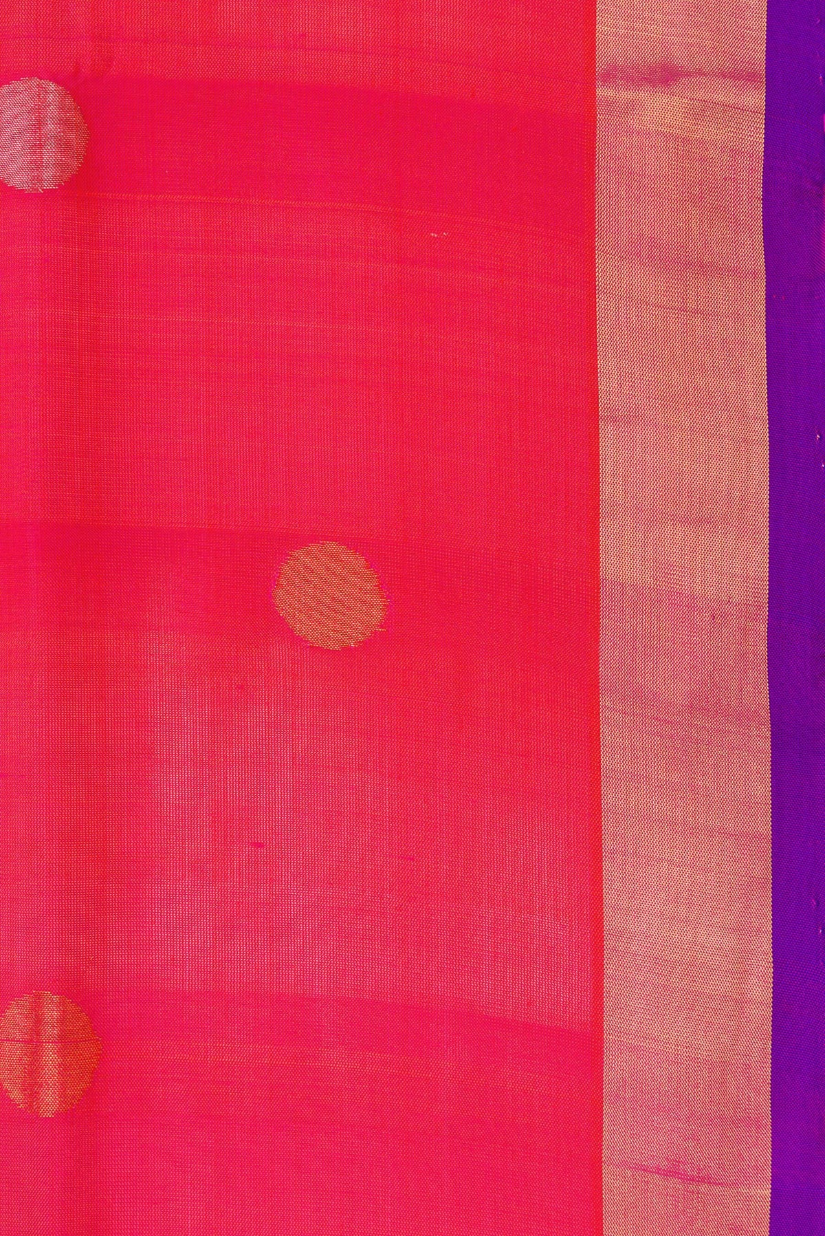 Border image of Dark Pink Dual Tone Uppada Silk Saree with Zari Butta on the body and Zari Border. 