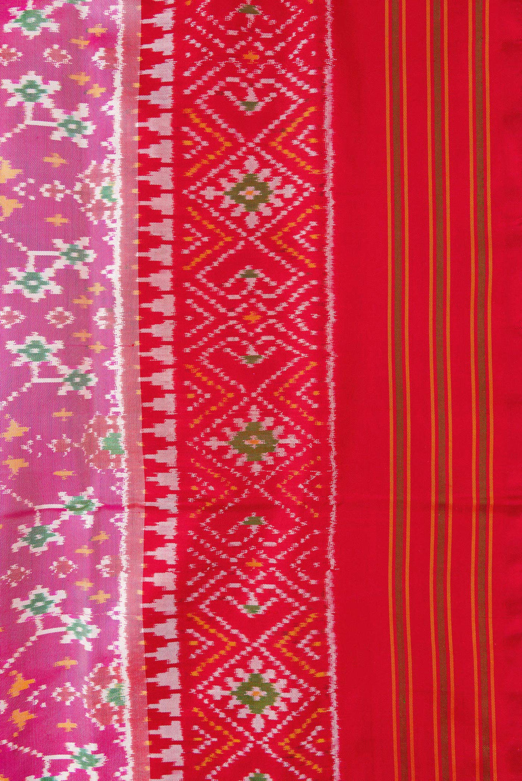 Border image of Pink Dual Tone Double Ikat Saree with Ikat Print on the body and Ikat Border. 