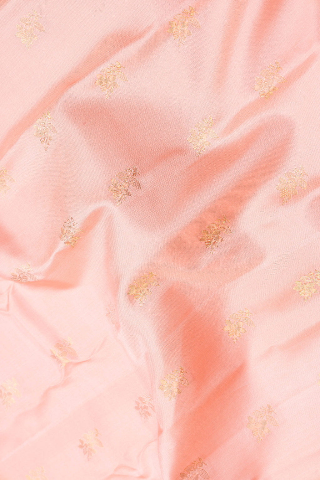 Close up of Pink Dual Tone Gadwal Silk Saree with Plain Body and Zari Border.  displaying folds