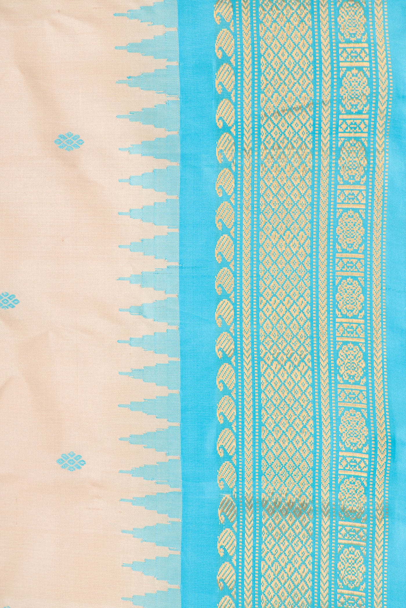 Border image of Dark Beige Dual Tone Gadwal Silk Saree with Zari And Thread Butta on the body and Zari Border. 
