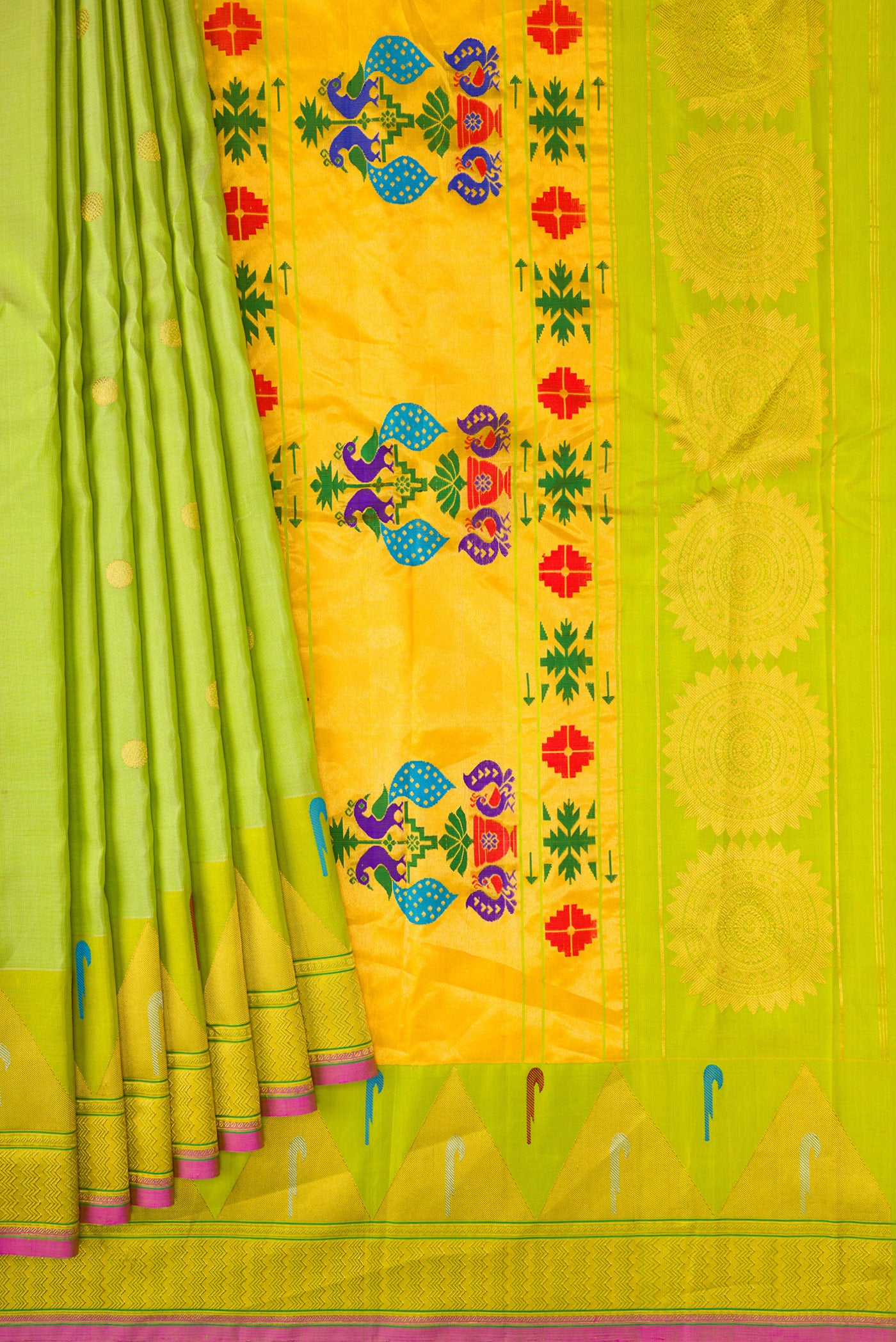 Pleats and pallu of Light Green Dual Tone Gadwal Silk Saree with Zari Butta on the body and Temple Border. 