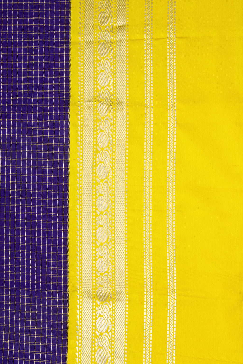 Border image of Violet Dual Tone Kanjivaram Silk Saree with Stripes on the body and Zari Border. 