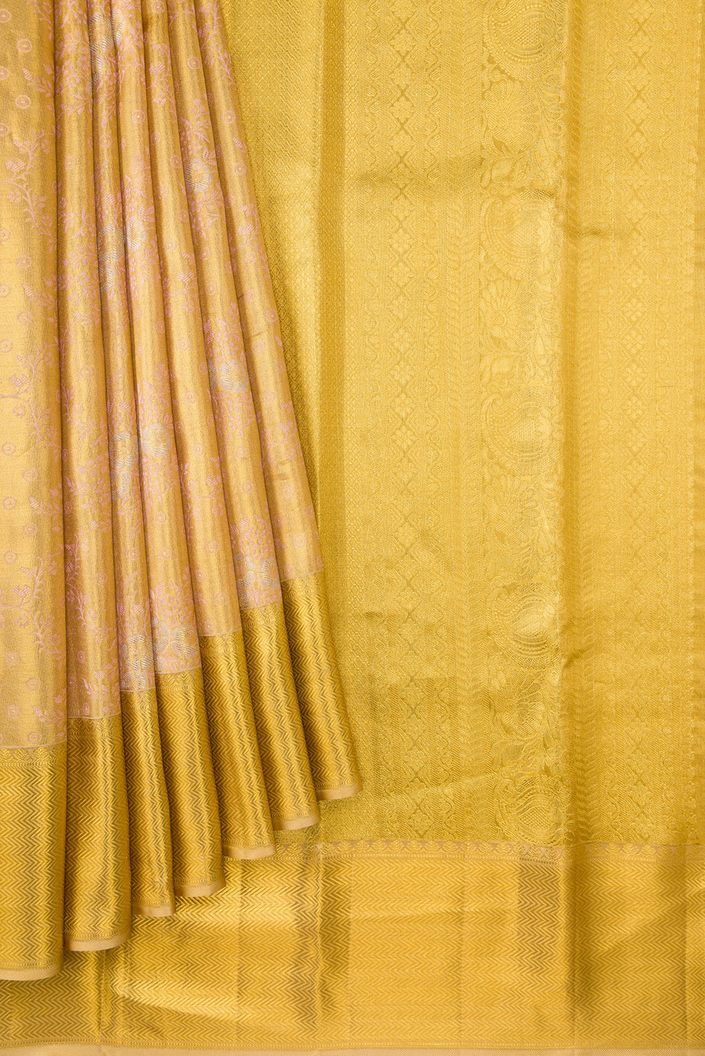 Pleats and pallu of Pink Dual Tone Kanjivaram Tissue Silk Saree with Zari Brocade on the body and Zari Border. 