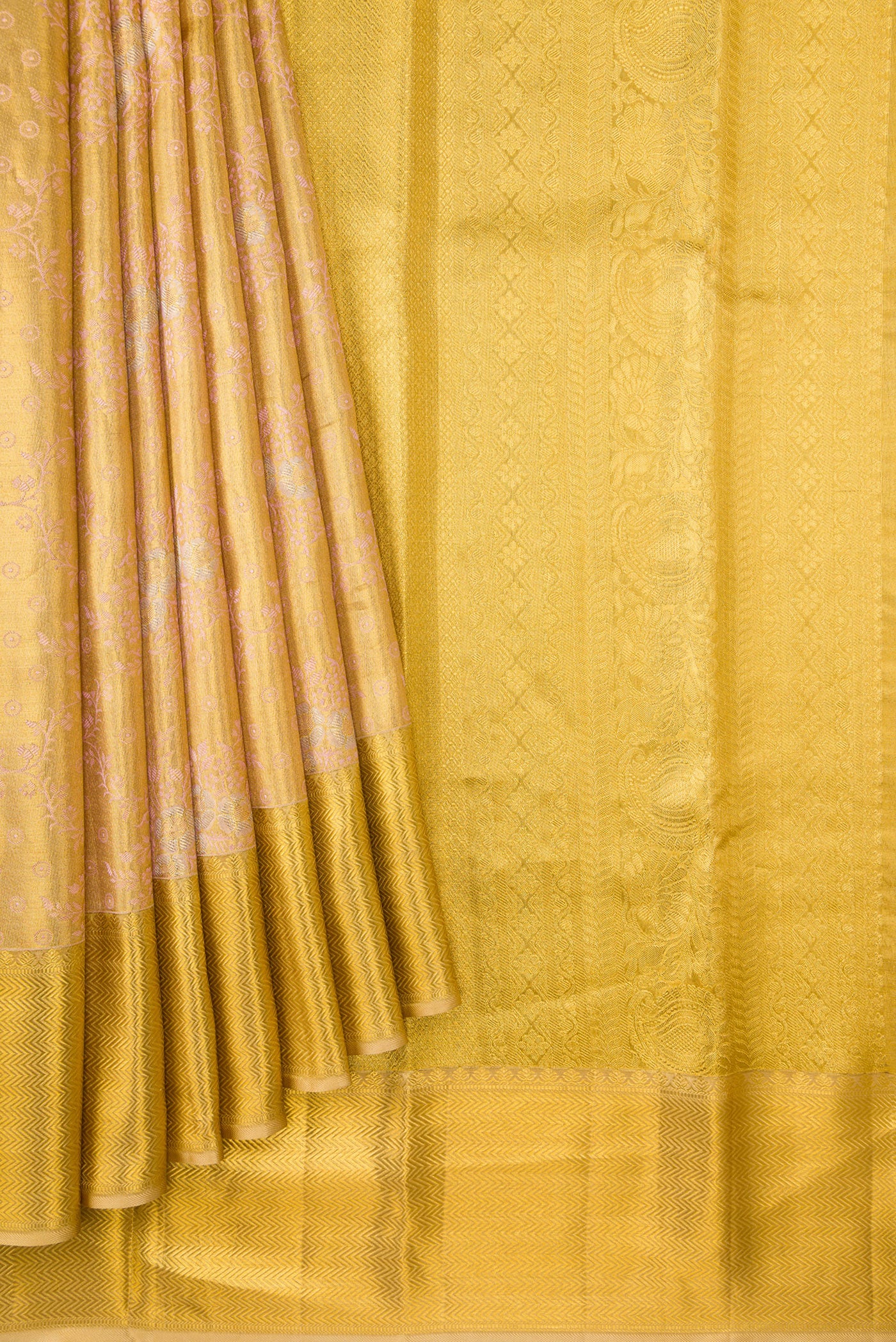 Pleats and pallu of Pink Dual Tone Kanjivaram Tissue Silk Saree with Zari Brocade on the body and Zari Border. 