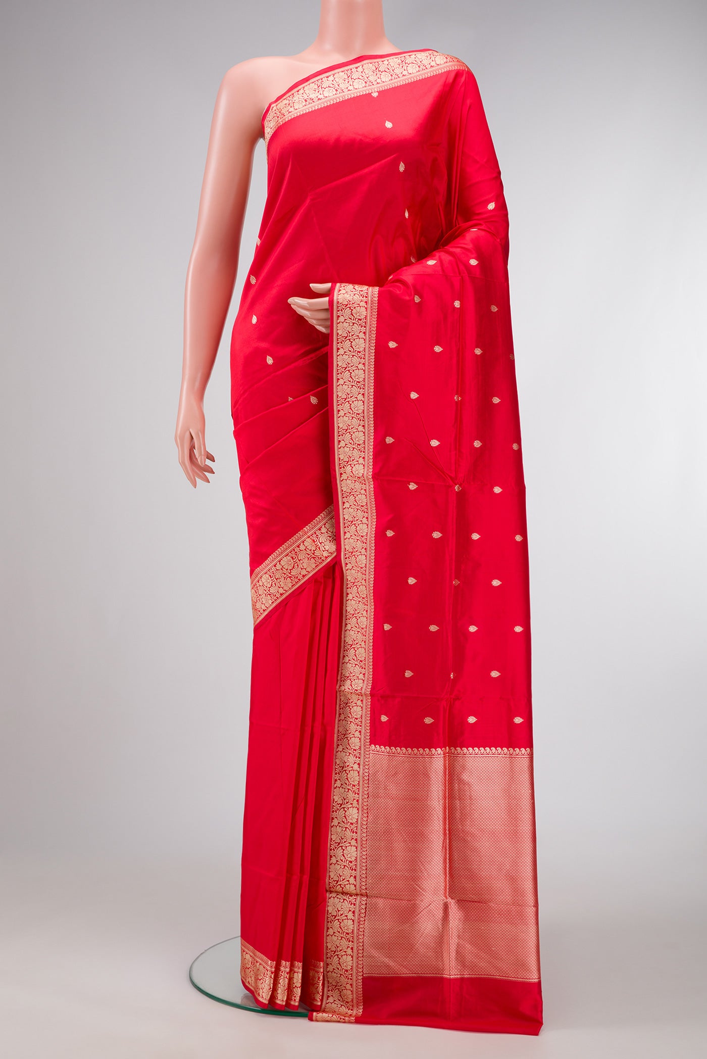 Red Dual Tone Banarasi Silk Saree with Thread Butta on the body and Thread Border.  displayed on a mannequin