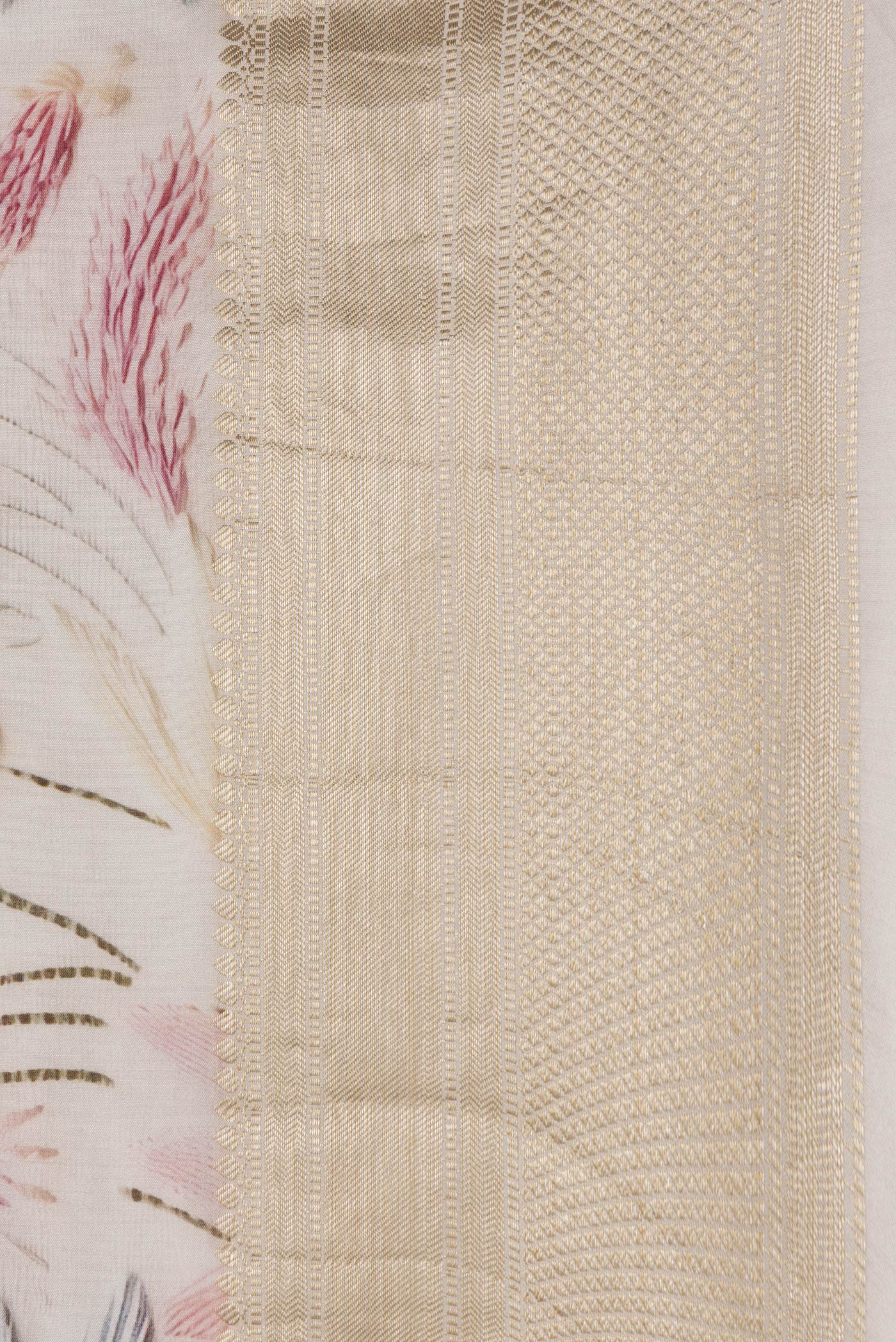 Border image of Beige Dual Tone Chanderi Silk Saree with Printed design on the body and Zari Border. 