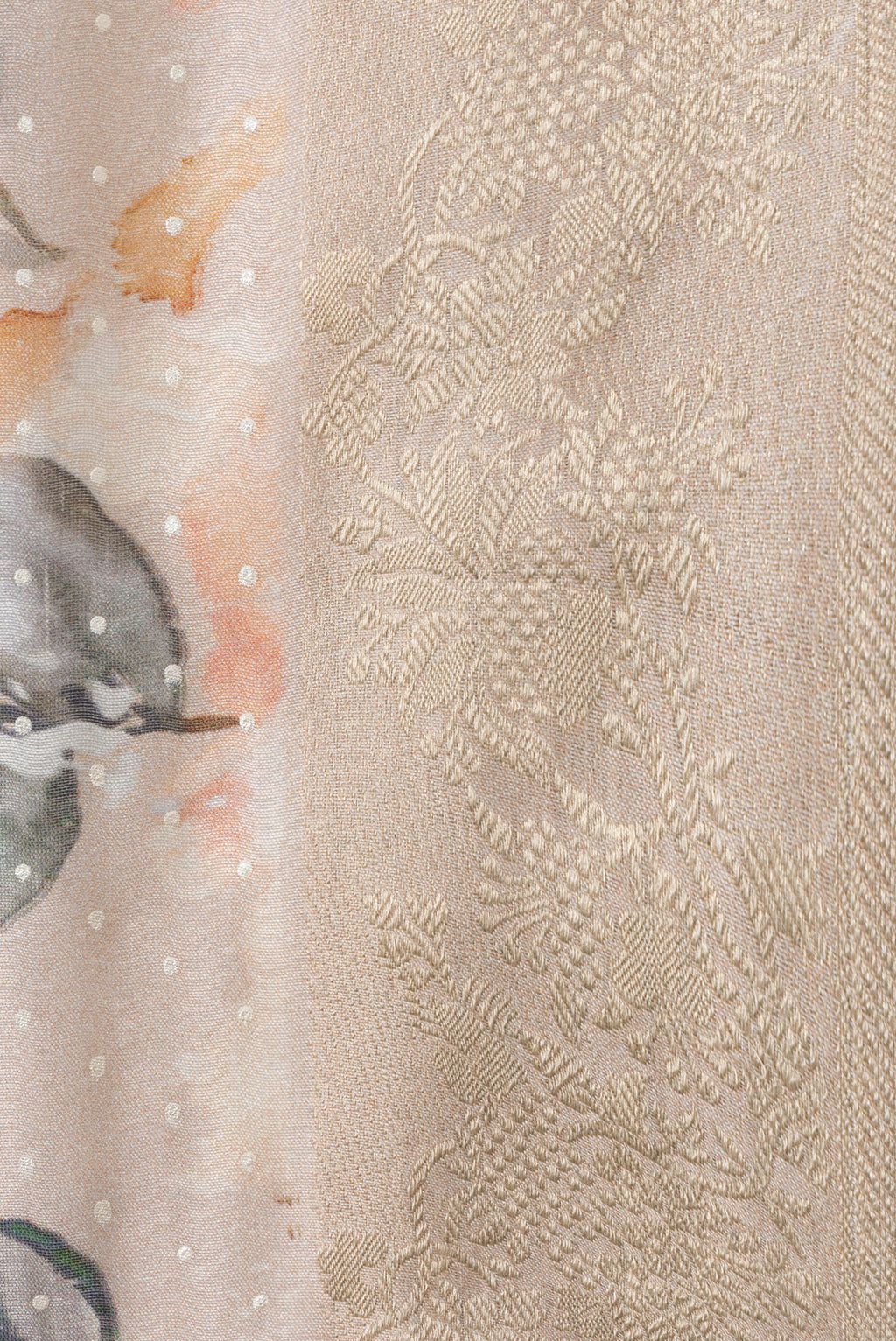 Border image of Rose Gold Dual Tone Tussar Silk Saree with Printed design on the body and Zari Border. 