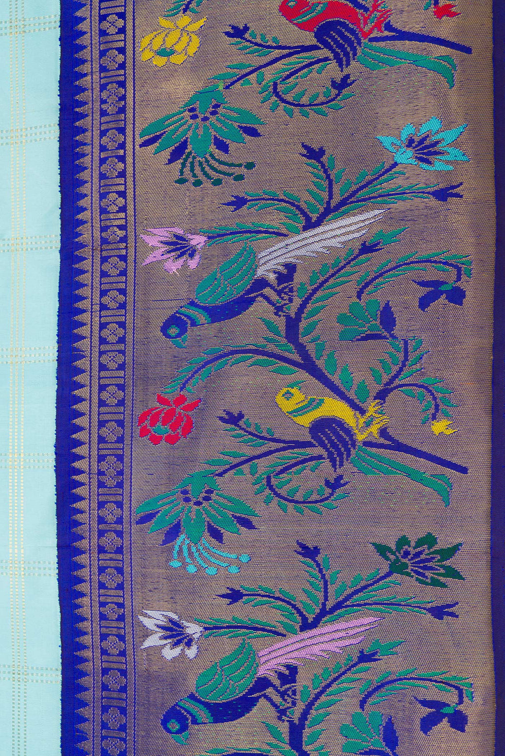 Border image of Sky Blue Dual Tone Kanjivaram Tissue Silk Saree with Checked design on the body and Fancy Border. 