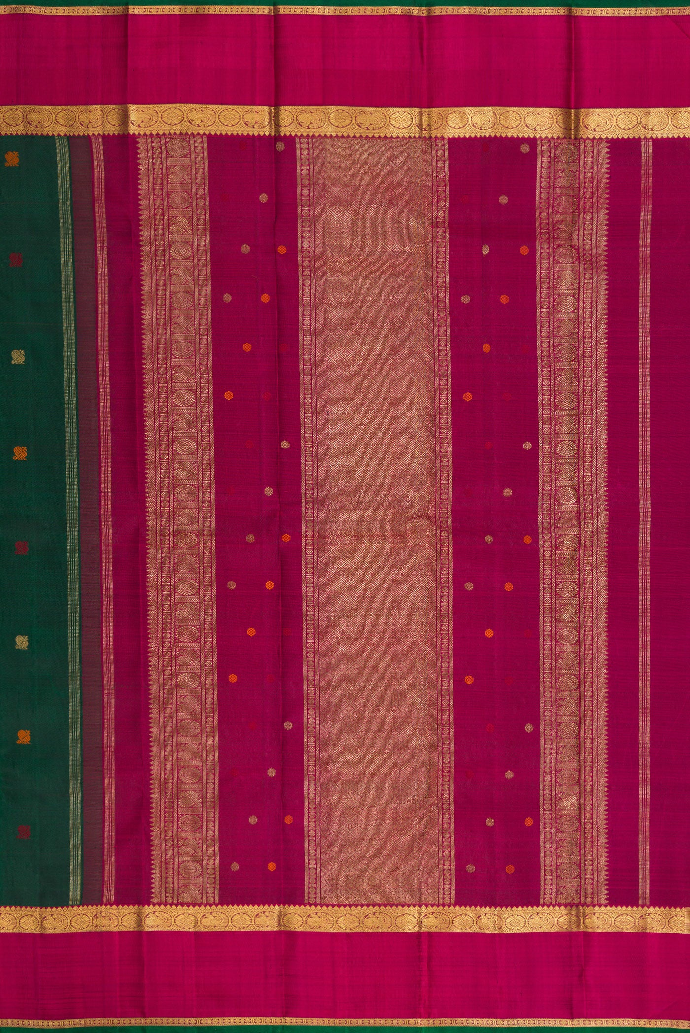 Close up image of the pallu of Pure Silk Pure Zari Bottle Green Dual Tone Kanchipuram Saree with Zari And Thread Butta on the body and Zari Border. 